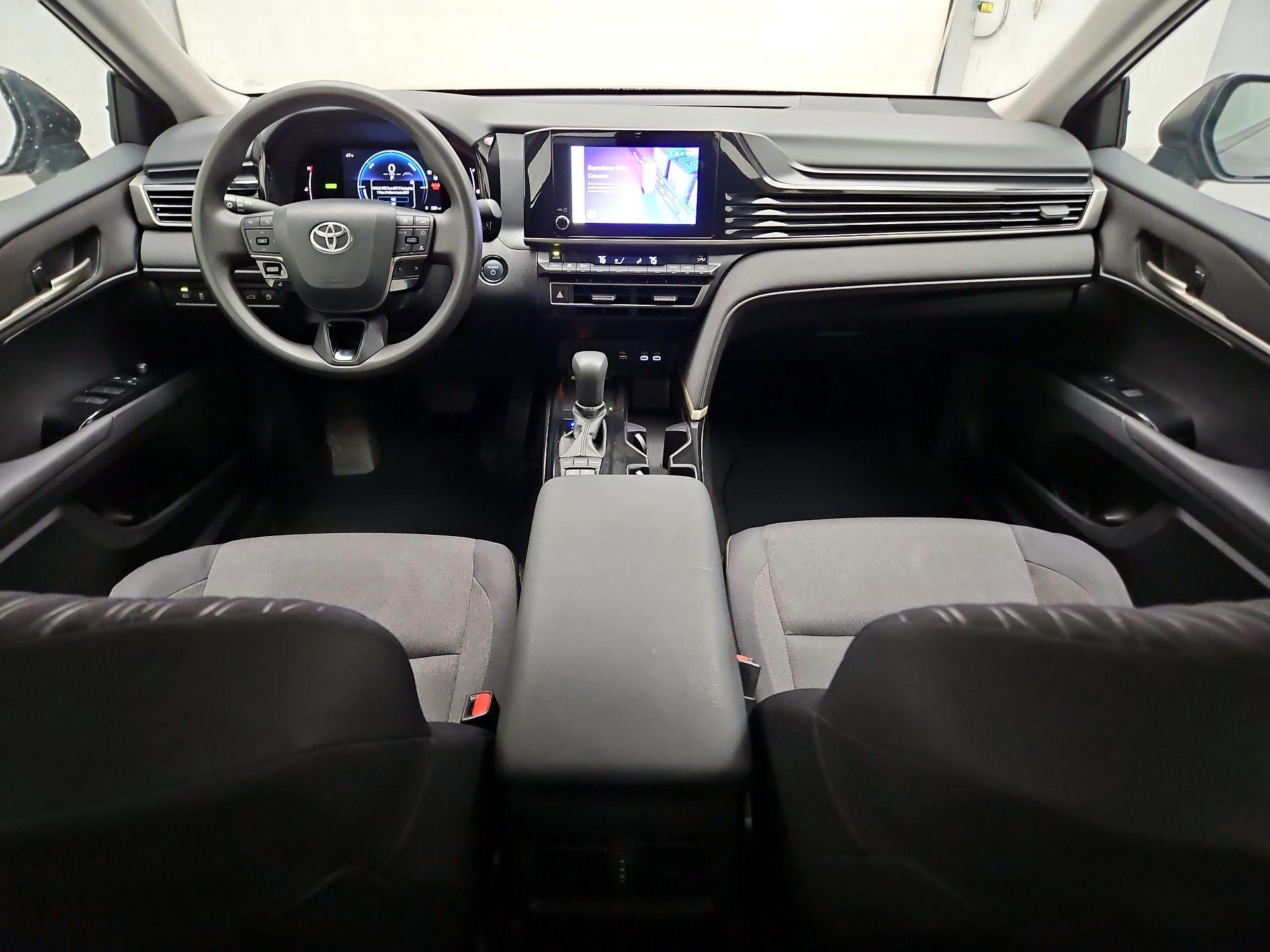 Thumbnail: 2025 Toyota Camry - 8