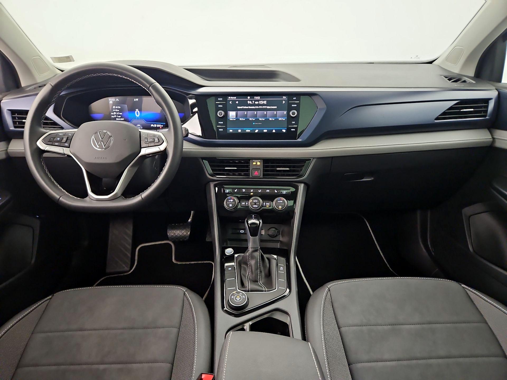 Thumbnail: 2024 Volkswagen Taos - 9