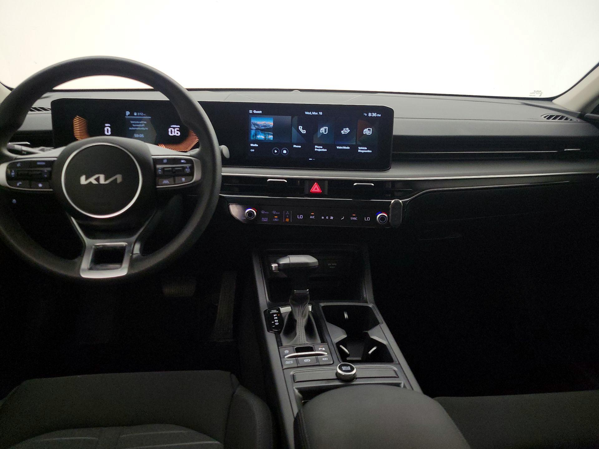 Thumbnail: 2025 Kia K5 - 9