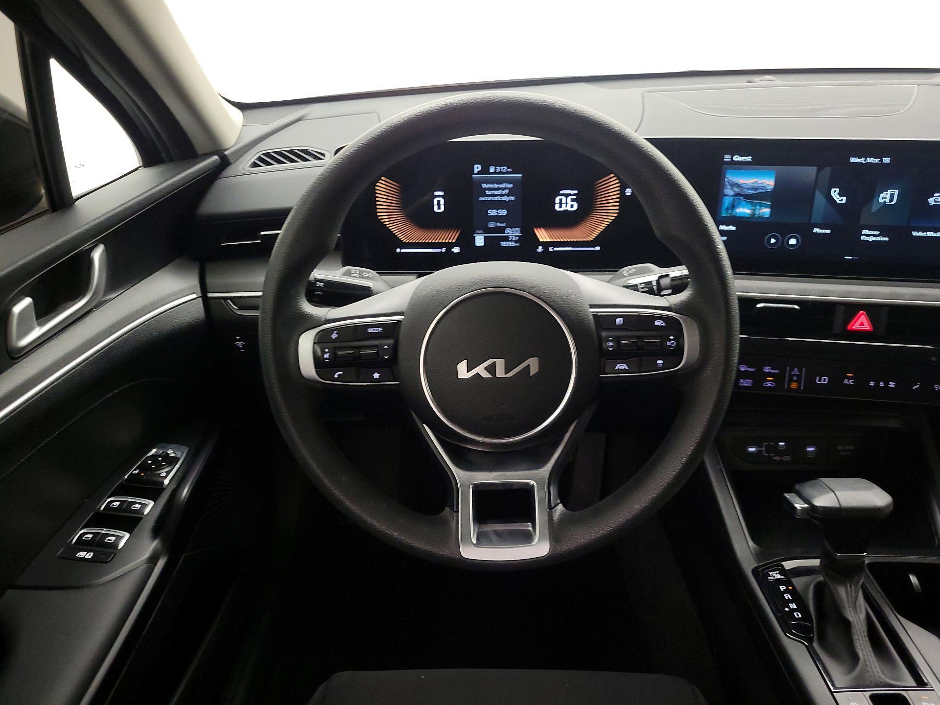 Thumbnail: 2025 Kia K5 - 10