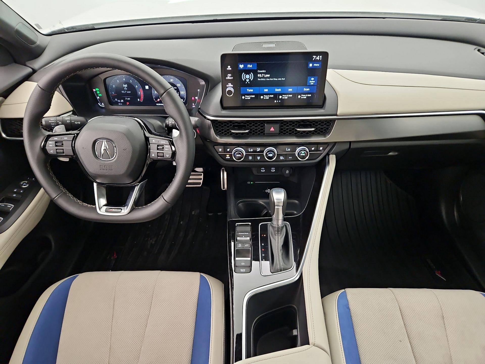 Thumbnail: 2025 Acura ADX - 9