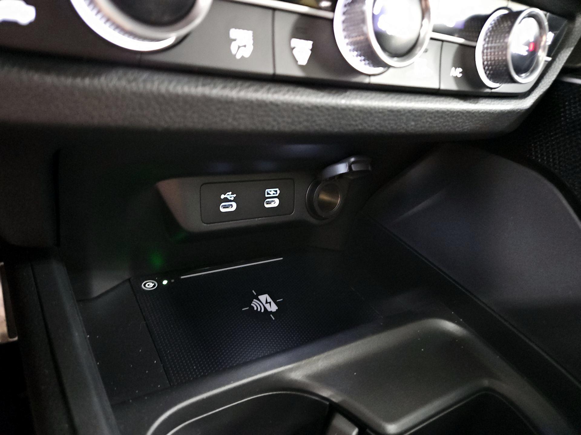 Thumbnail: 2025 Acura ADX - 18