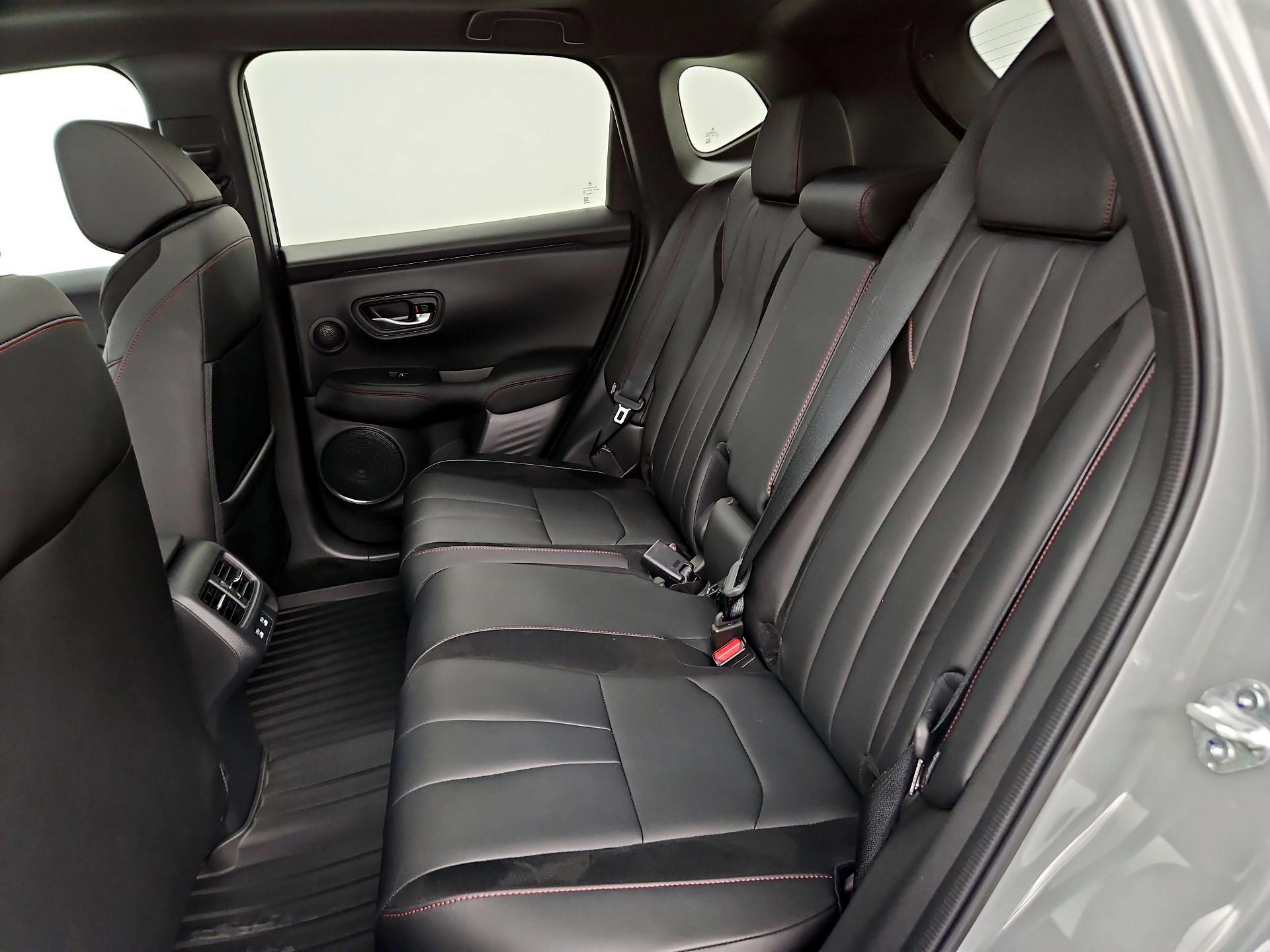 Thumbnail: 2025 Acura ADX - 20