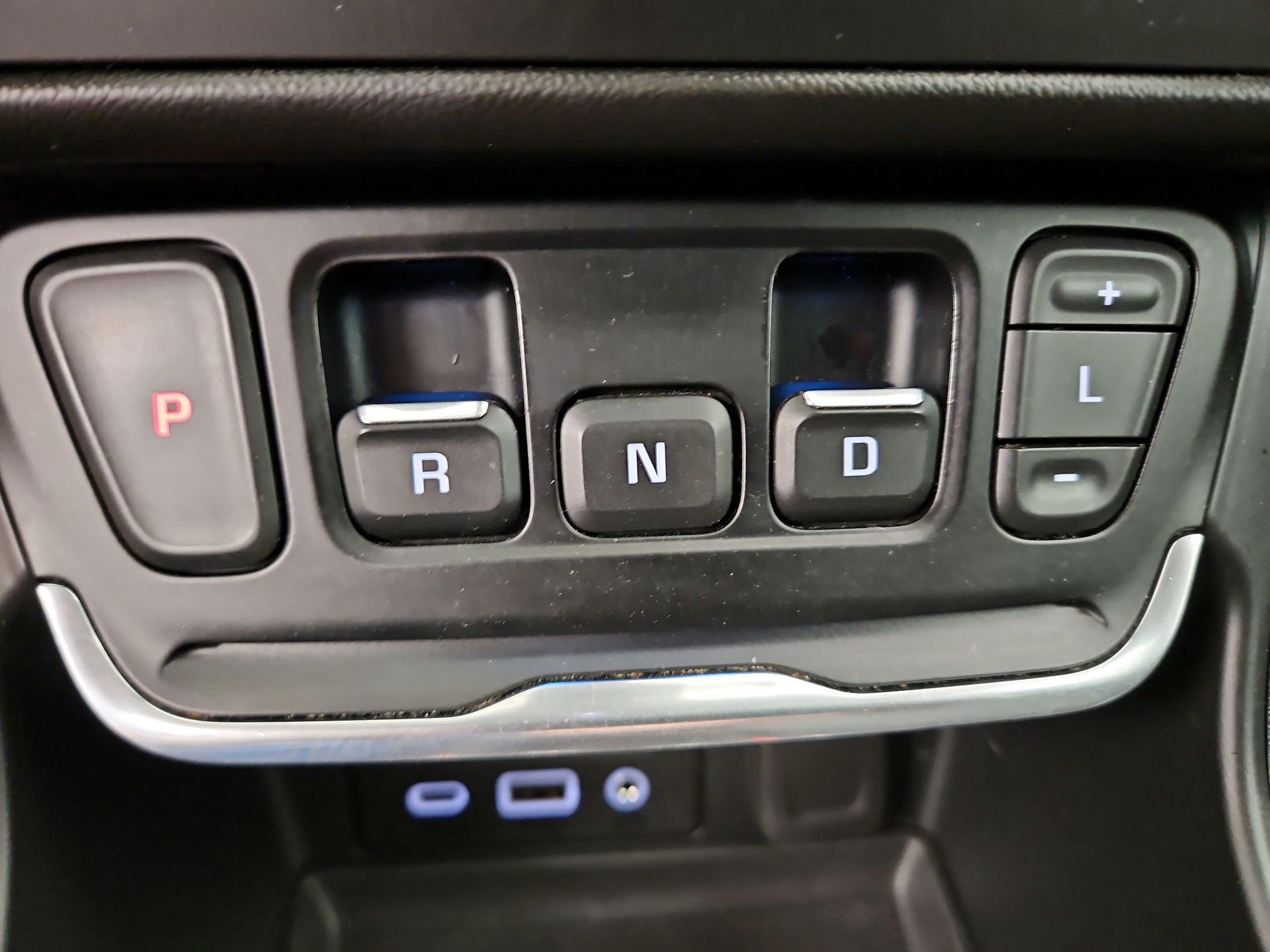 Thumbnail: 2021 GMC Terrain - 17