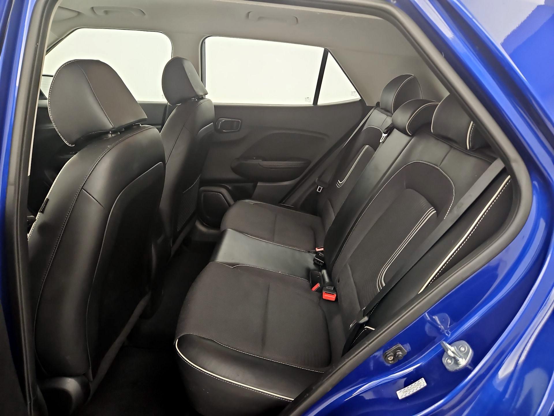 Thumbnail: 2023 Hyundai Venue - 20