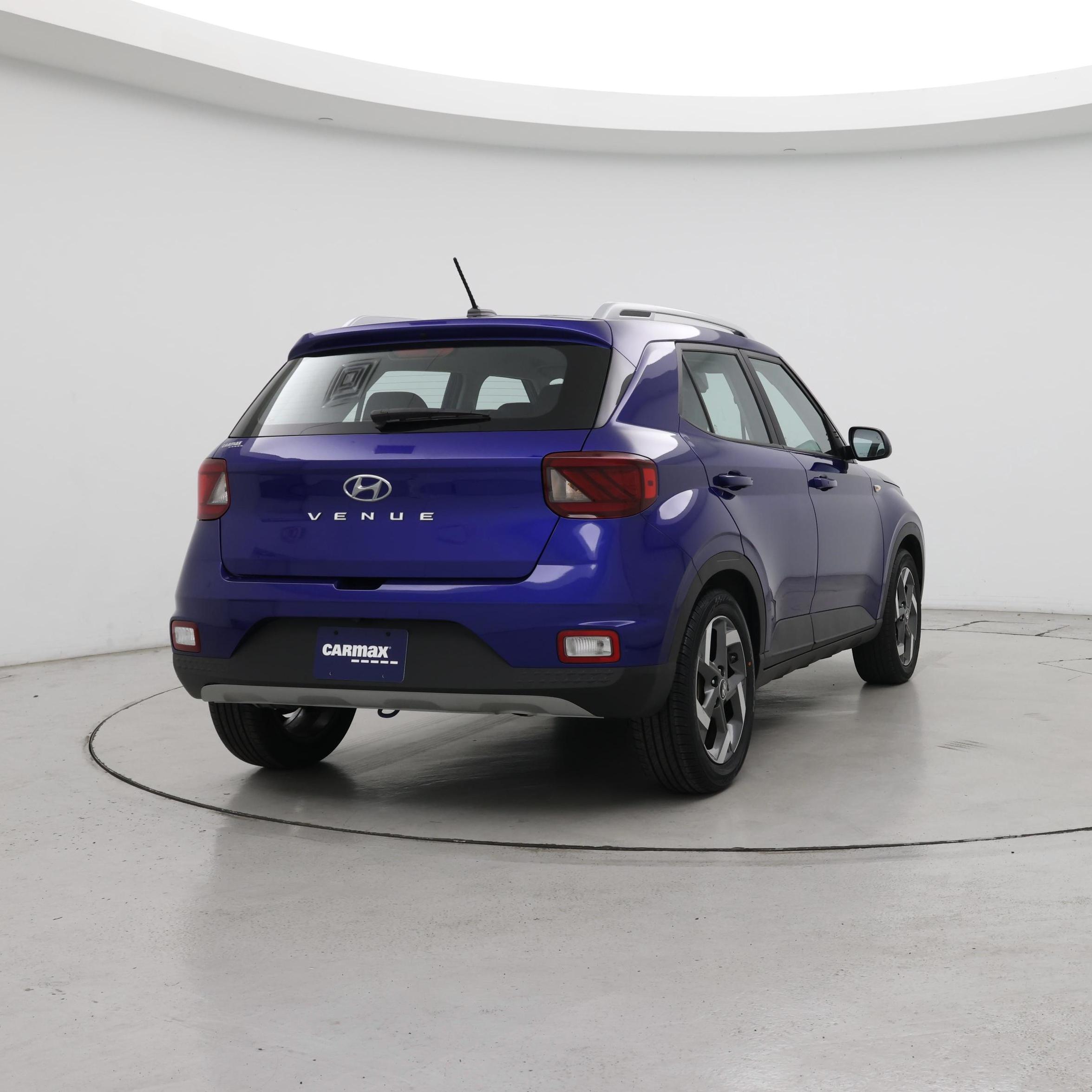 Thumbnail: 2023 Hyundai Venue - 8