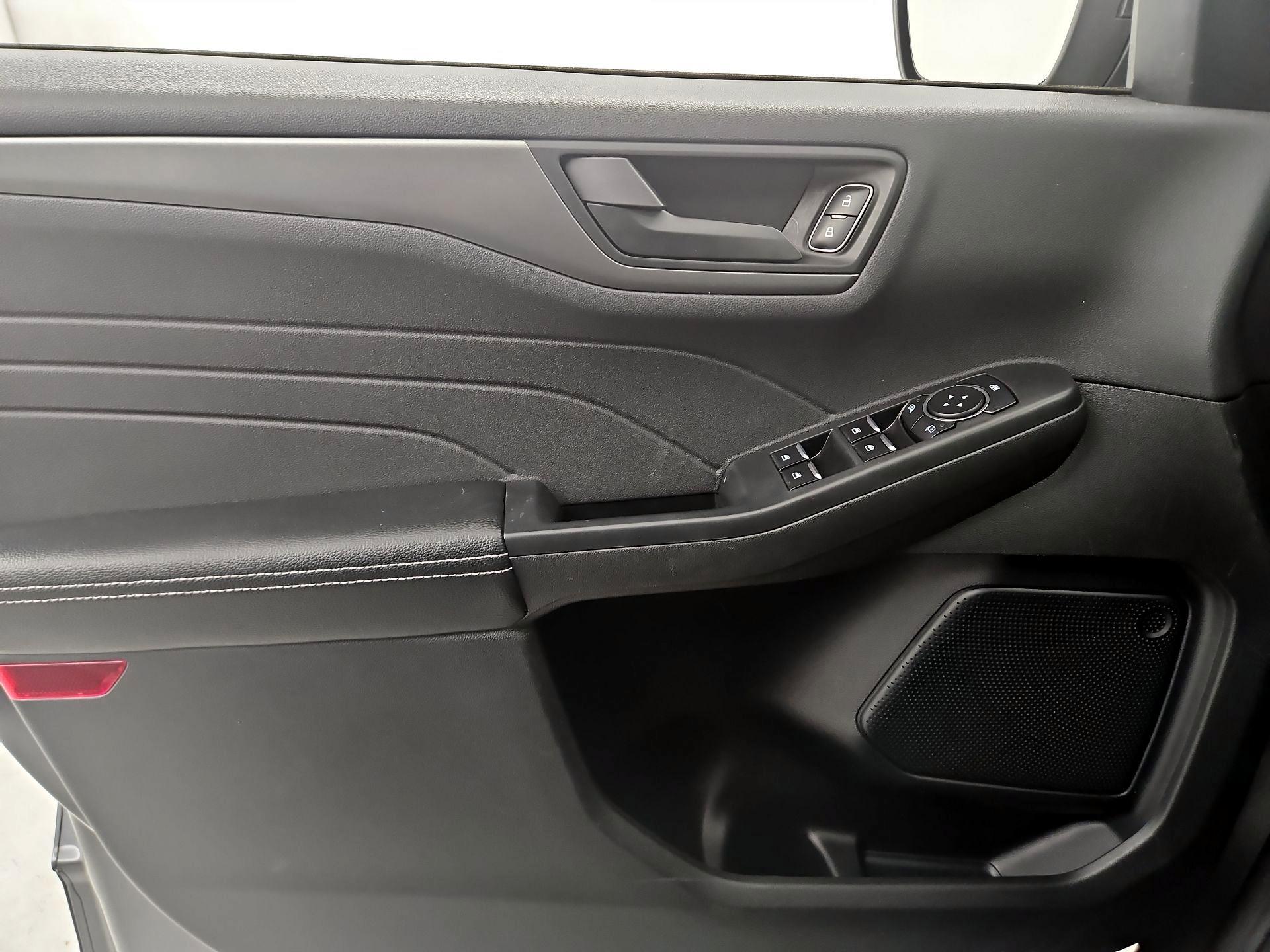 Thumbnail: 2024 Ford Escape - 12