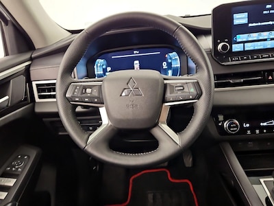 Steering Wheel & Instrument Cluster (On)