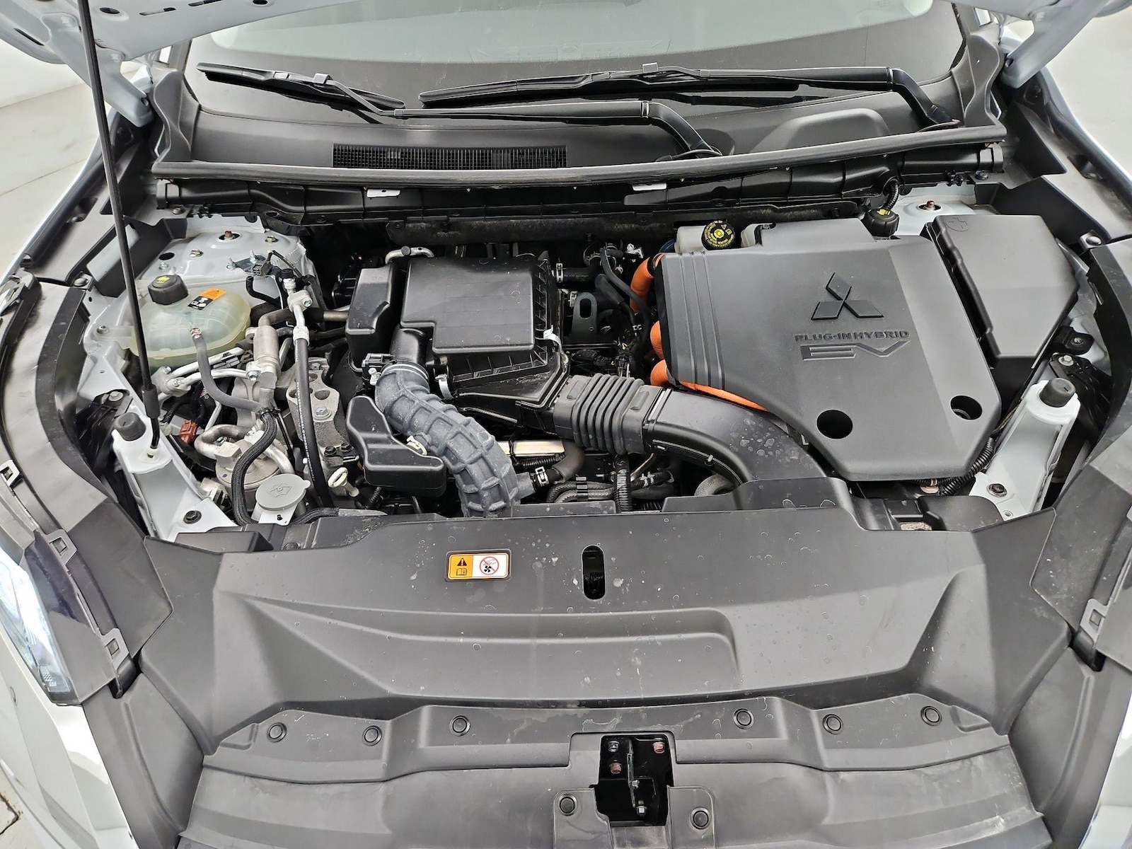 2023 Mitsubishi Outlander Plug-In Hybrid RALLIART - Photo 24