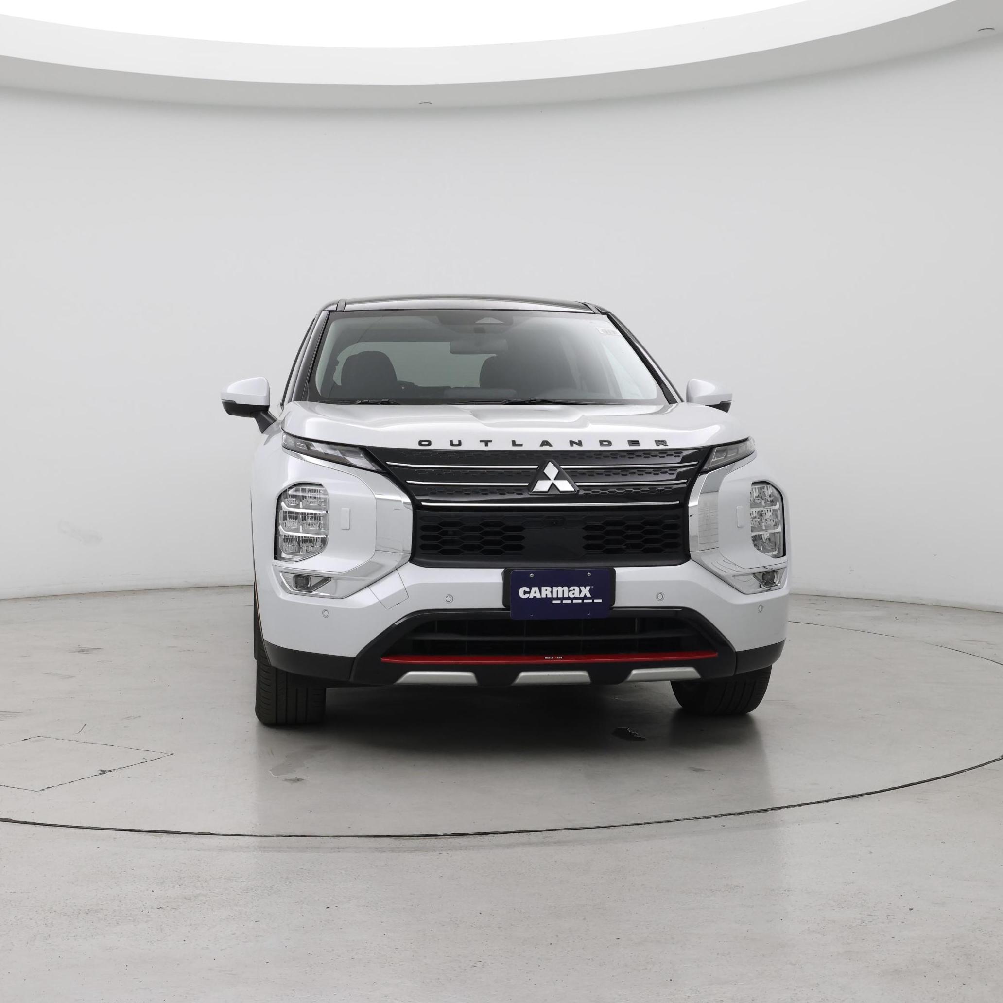 Thumbnail: 2023 Mitsubishi Outlander - 5