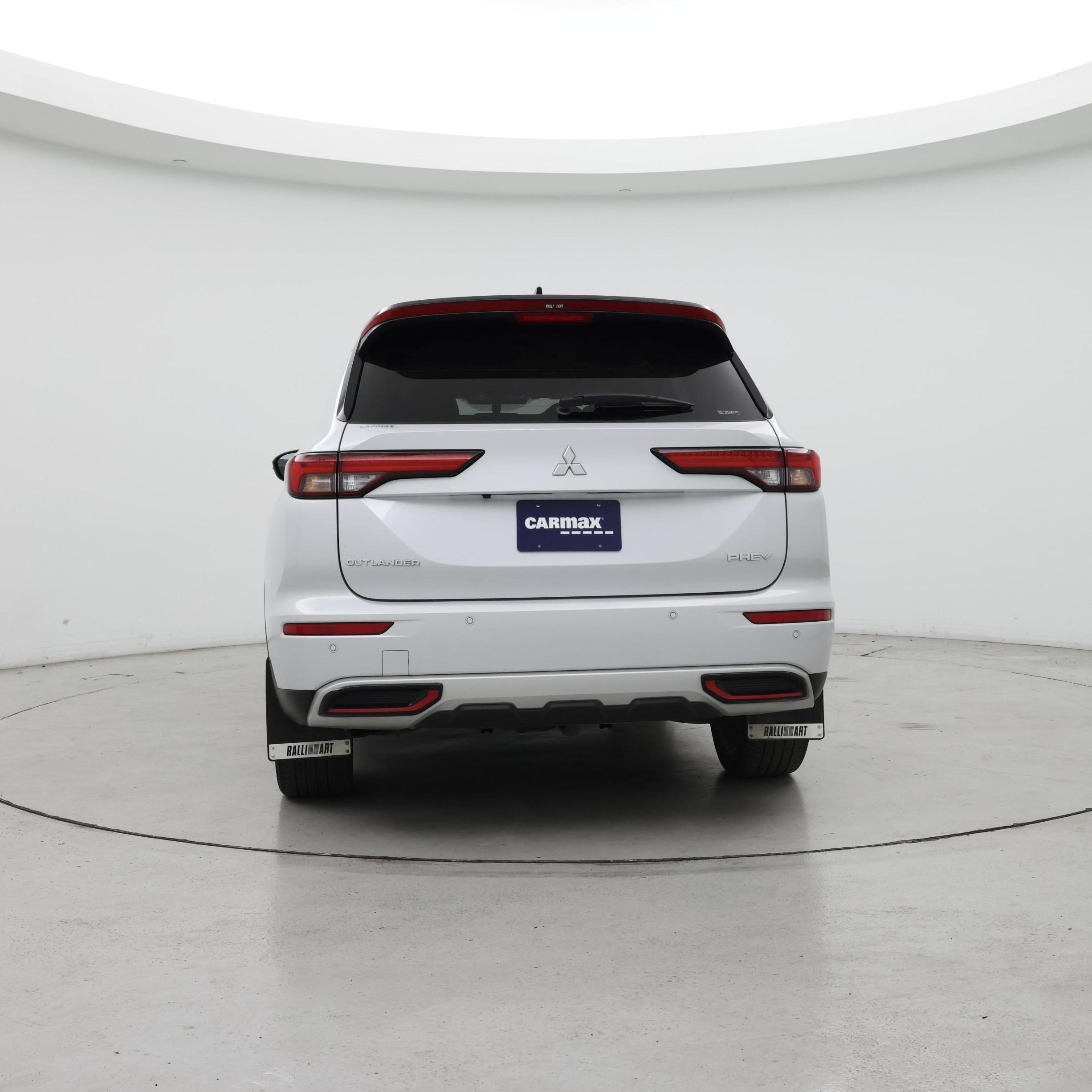 Thumbnail: 2023 Mitsubishi Outlander - 6