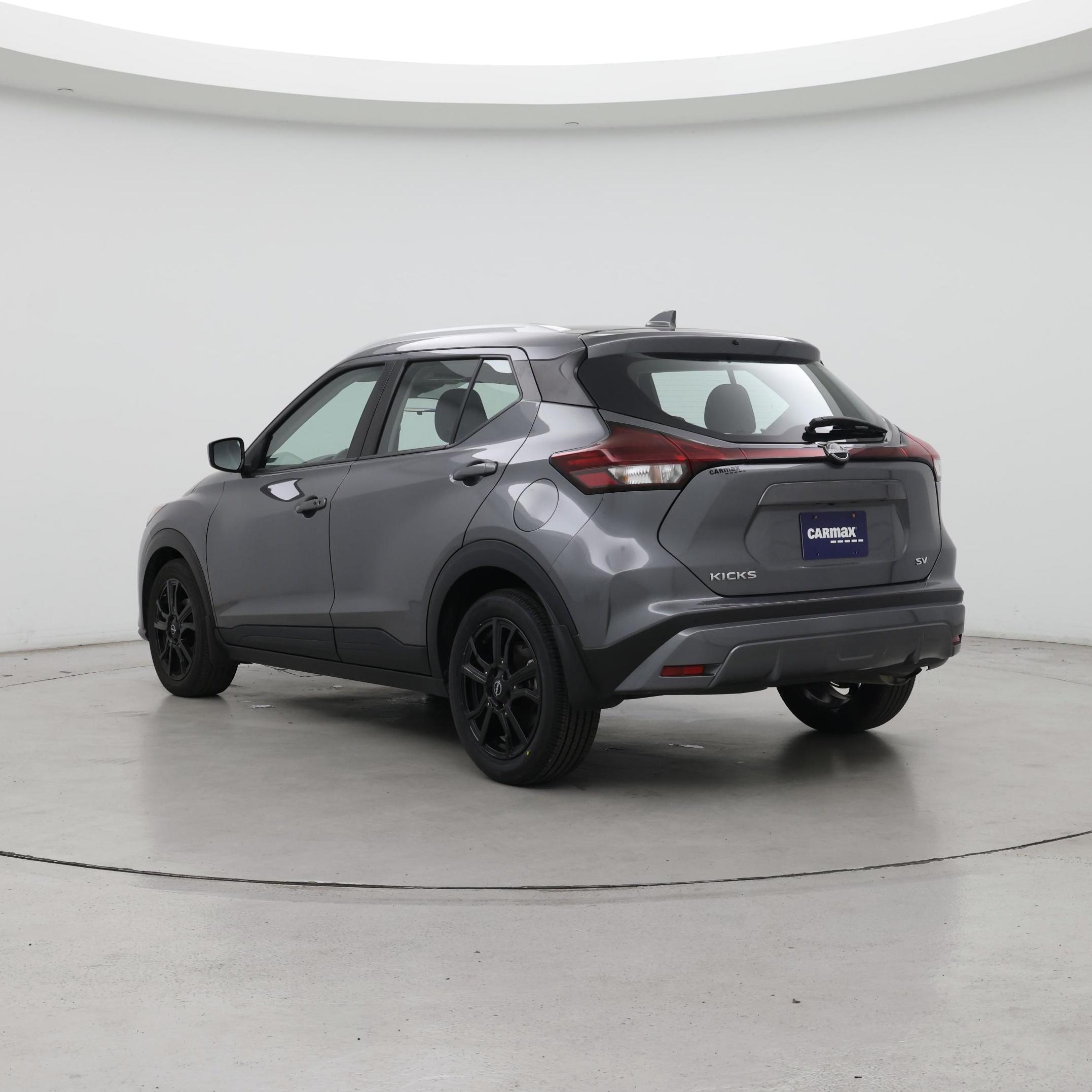 Thumbnail: 2023 Nissan Kicks - 2