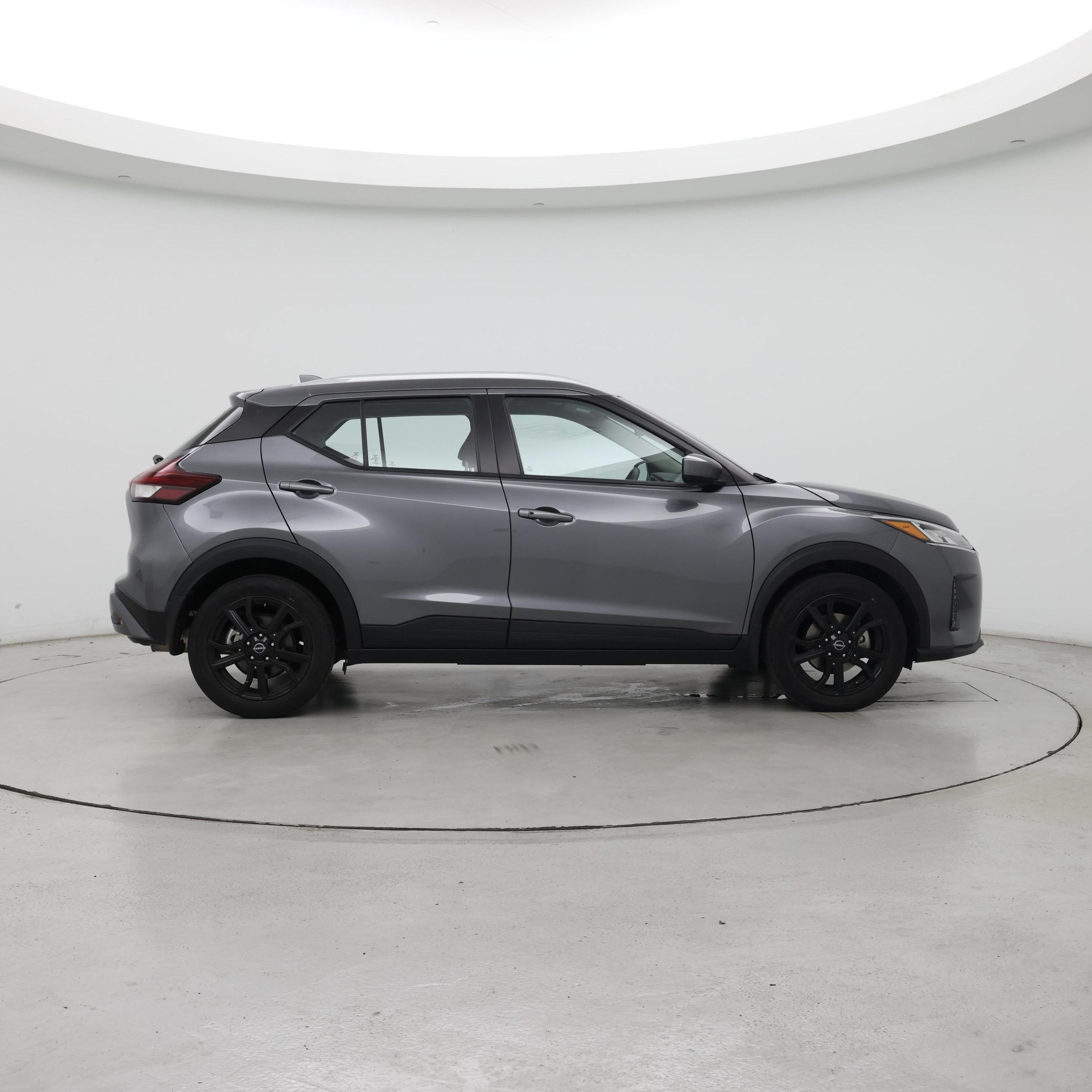 Thumbnail: 2023 Nissan Kicks - 7