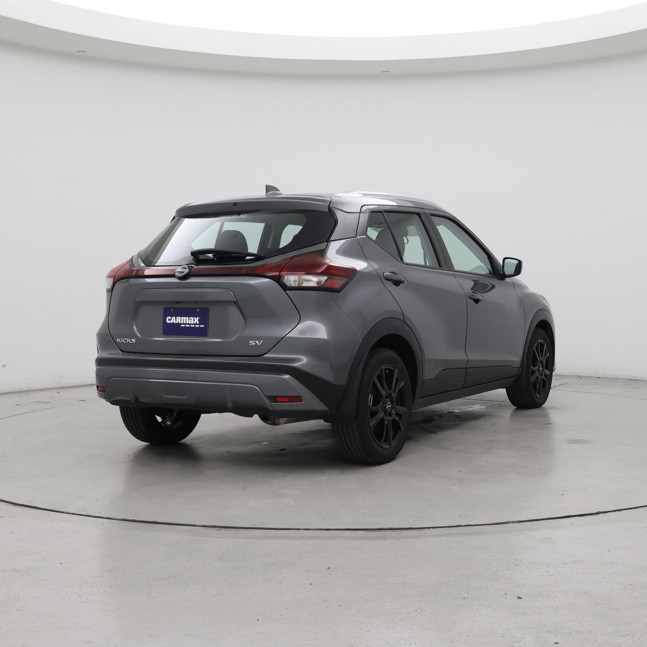 Thumbnail: 2023 Nissan Kicks - 8