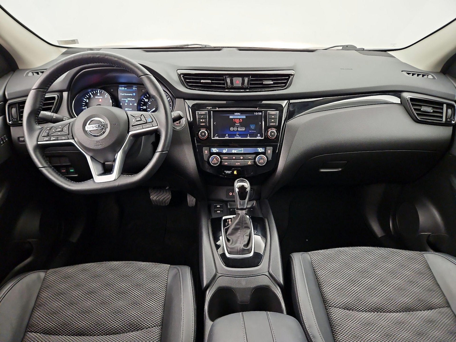 2022 Nissan Rogue Sport SV - Photo 10