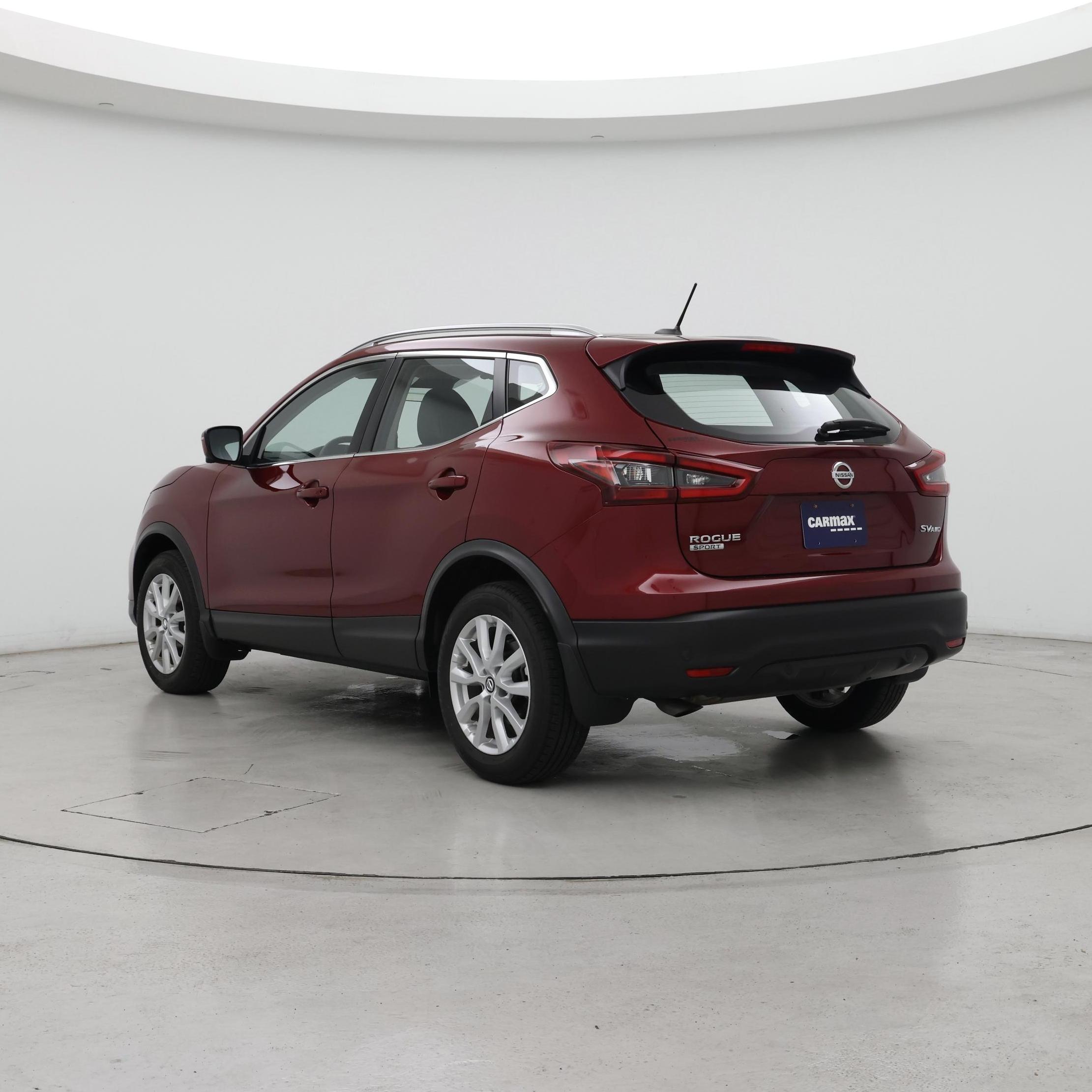 Thumbnail: 2022 Nissan Rogue Sport - 2