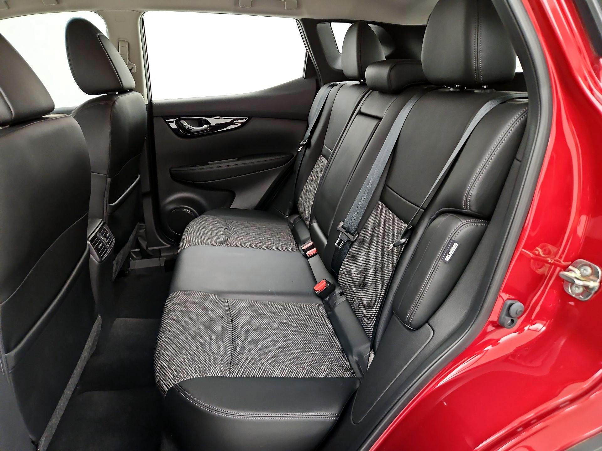 Thumbnail: 2022 Nissan Rogue Sport - 19