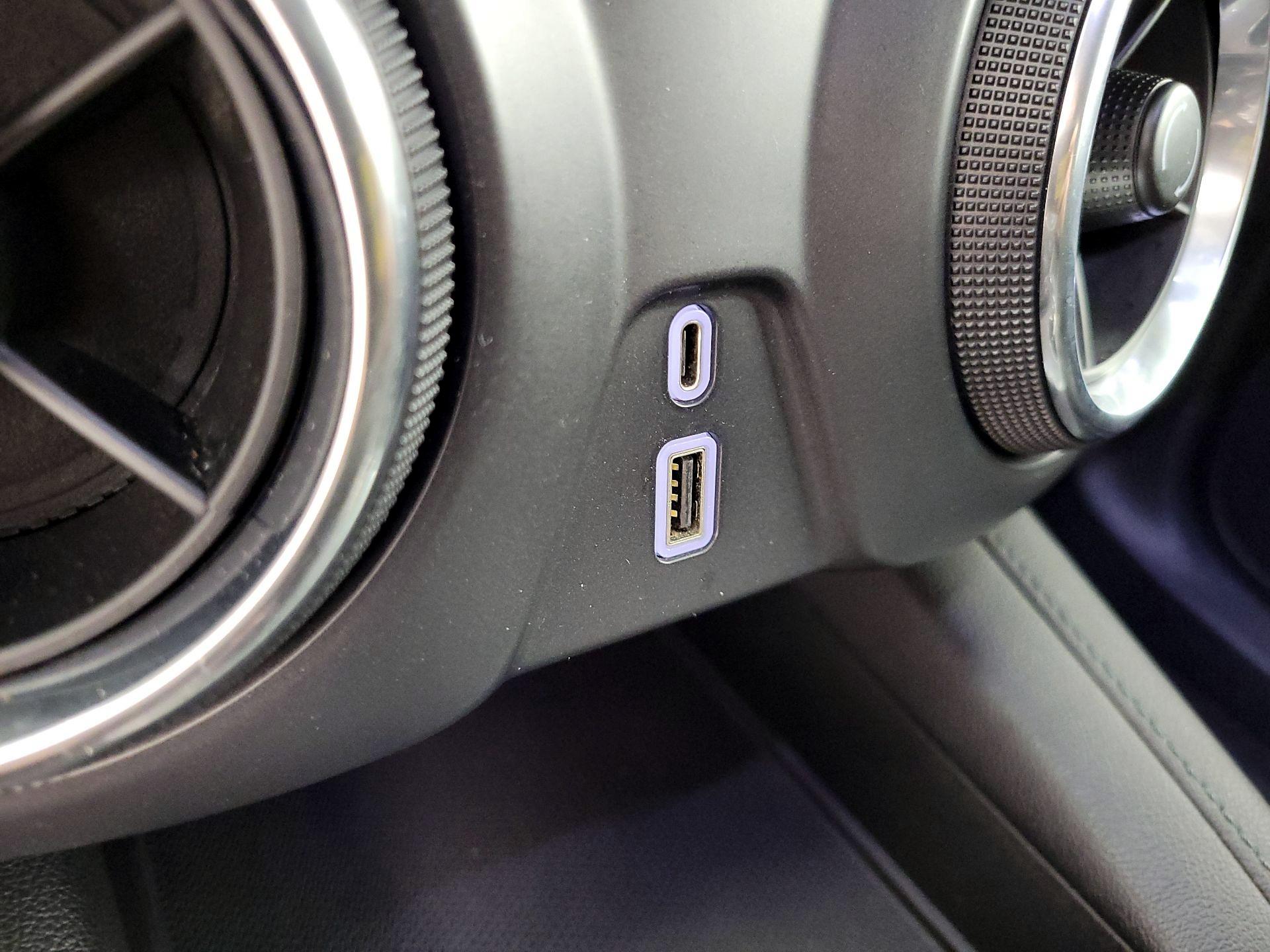 Thumbnail: 2021 Chevrolet Blazer - 18