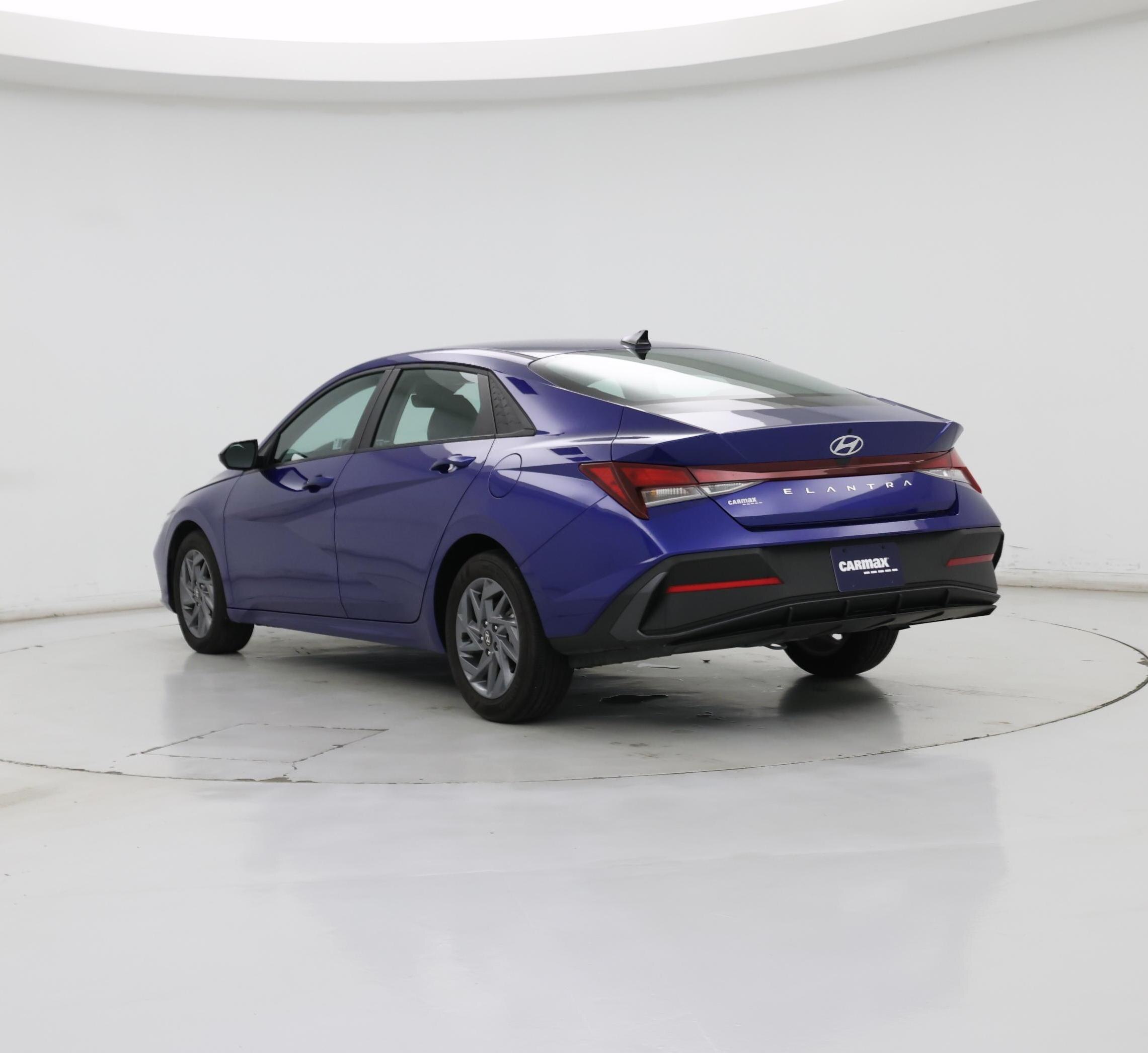 Thumbnail: 2024 Hyundai Elantra - 2