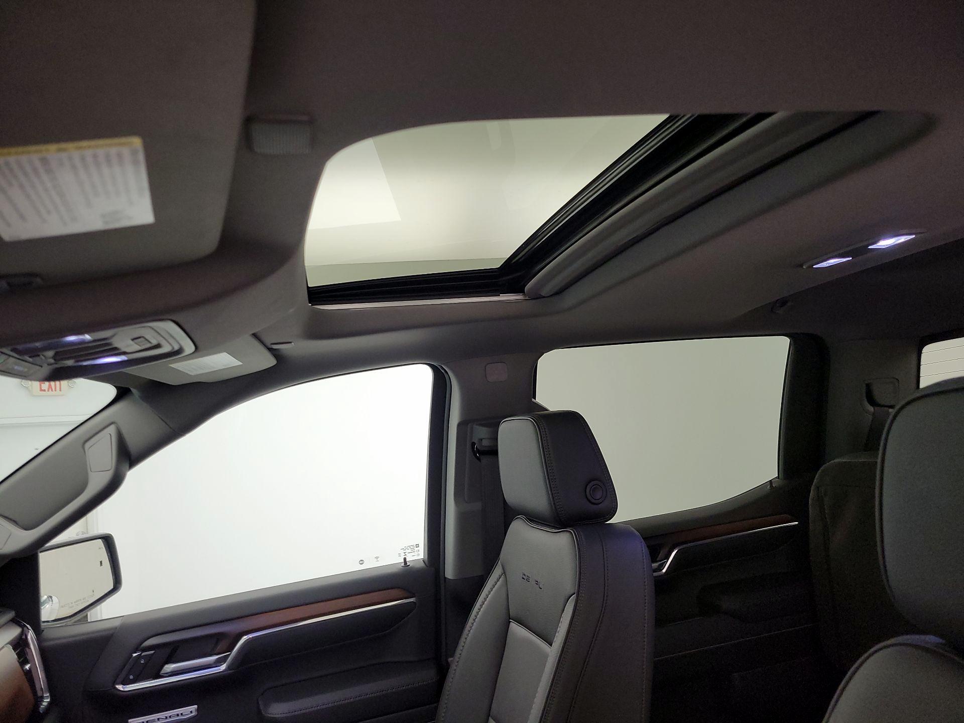 Thumbnail: 2024 GMC Sierra 1500 - 19