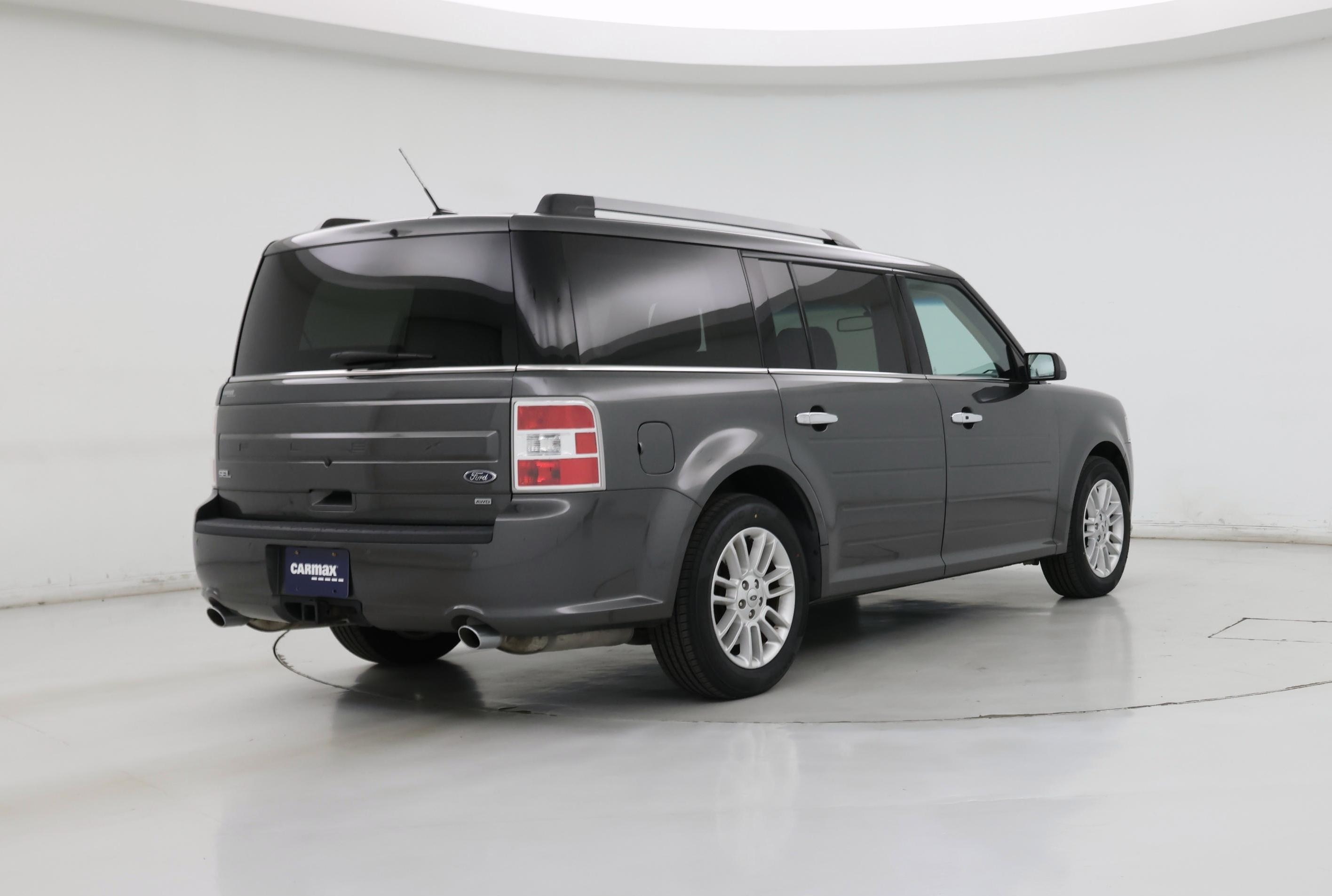 Thumbnail: 2018 Ford Flex - 8