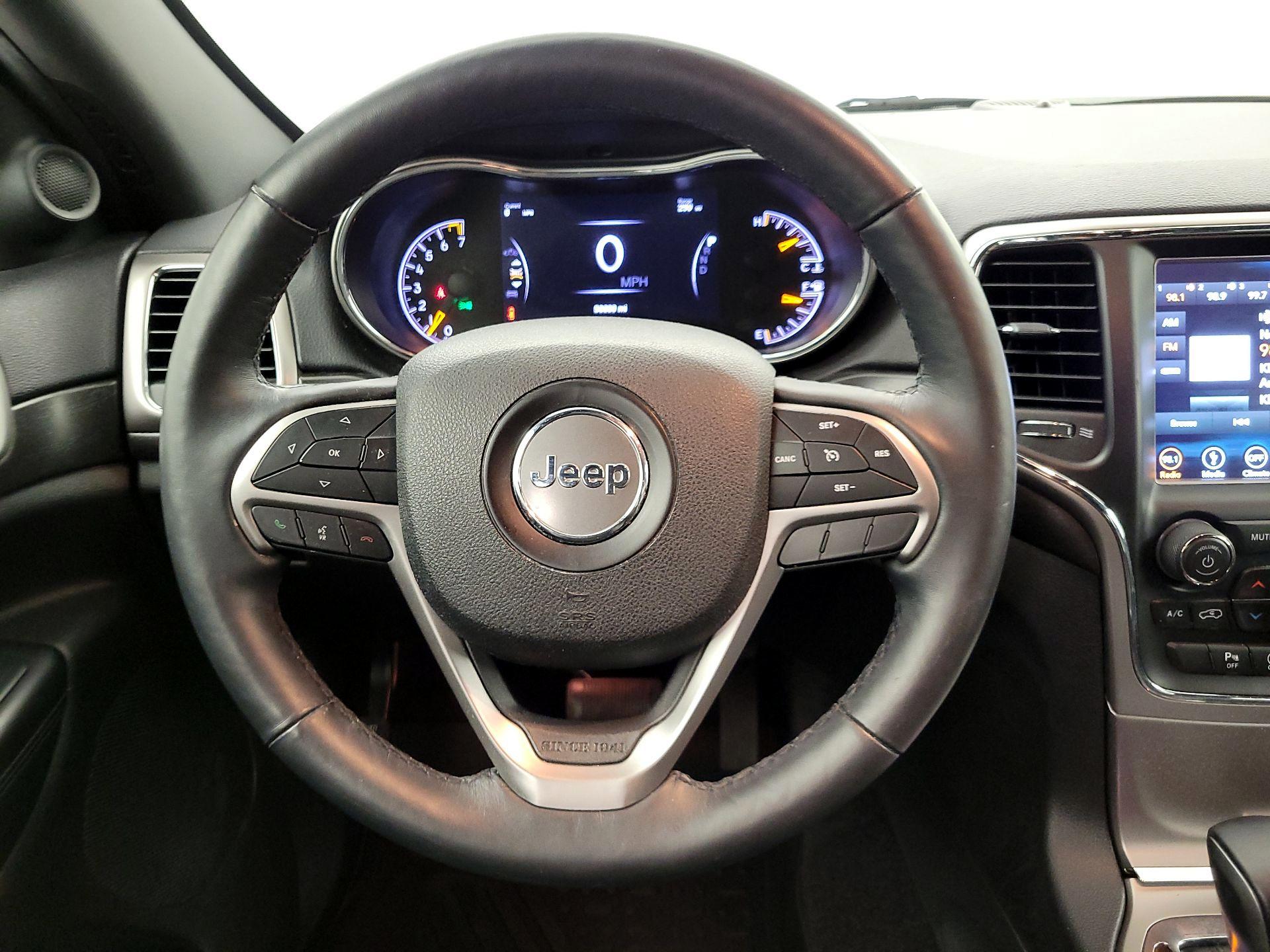 Thumbnail: 2018 Jeep Grand Cherokee - 10