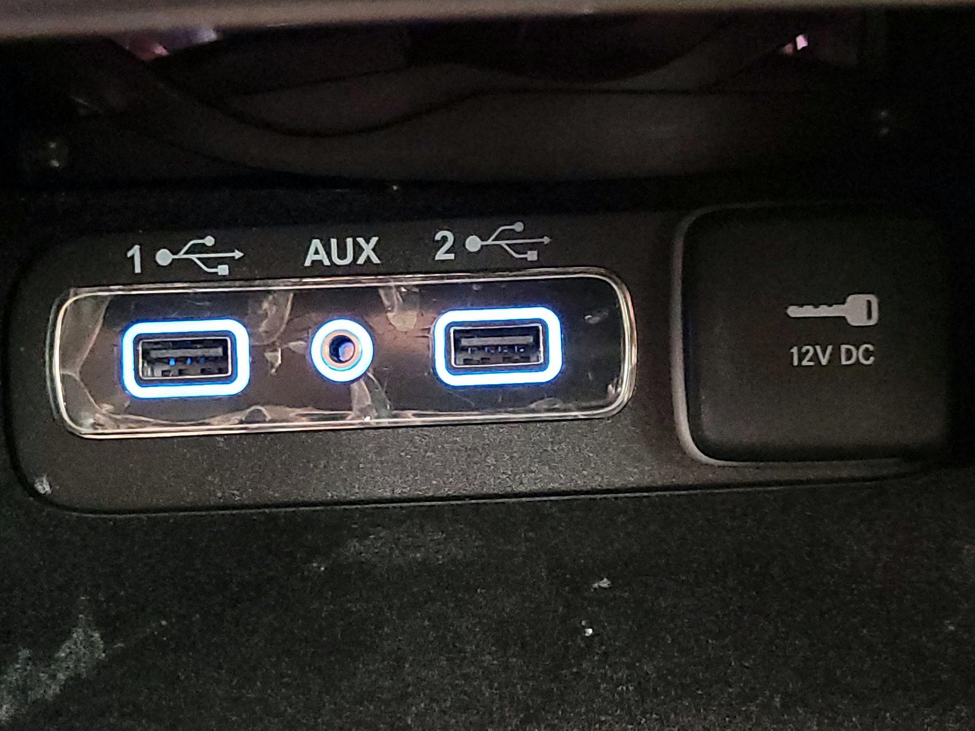 Thumbnail: 2018 Jeep Grand Cherokee - 18