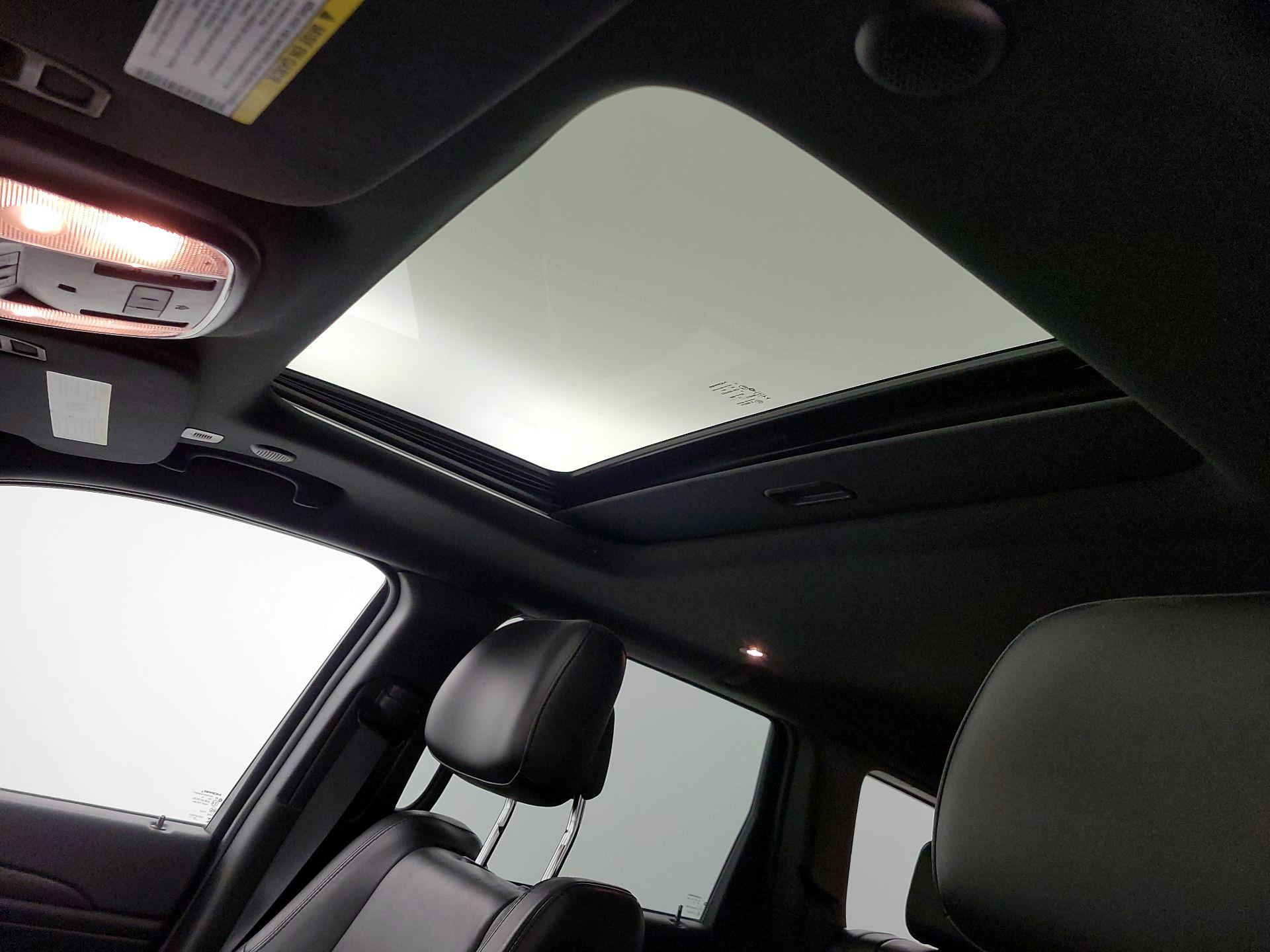 Thumbnail: 2018 Jeep Grand Cherokee - 19