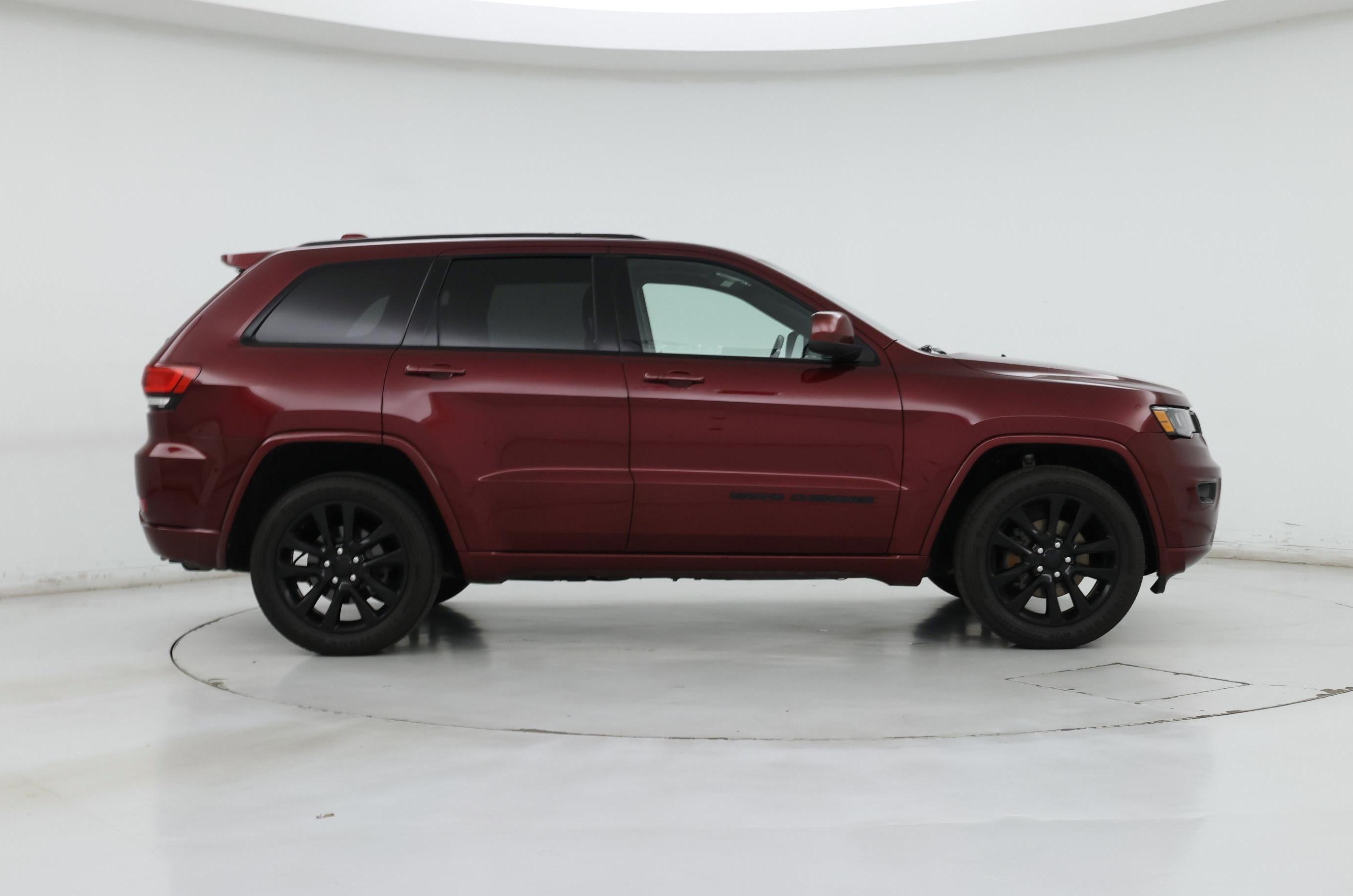 Thumbnail: 2018 Jeep Grand Cherokee - 7