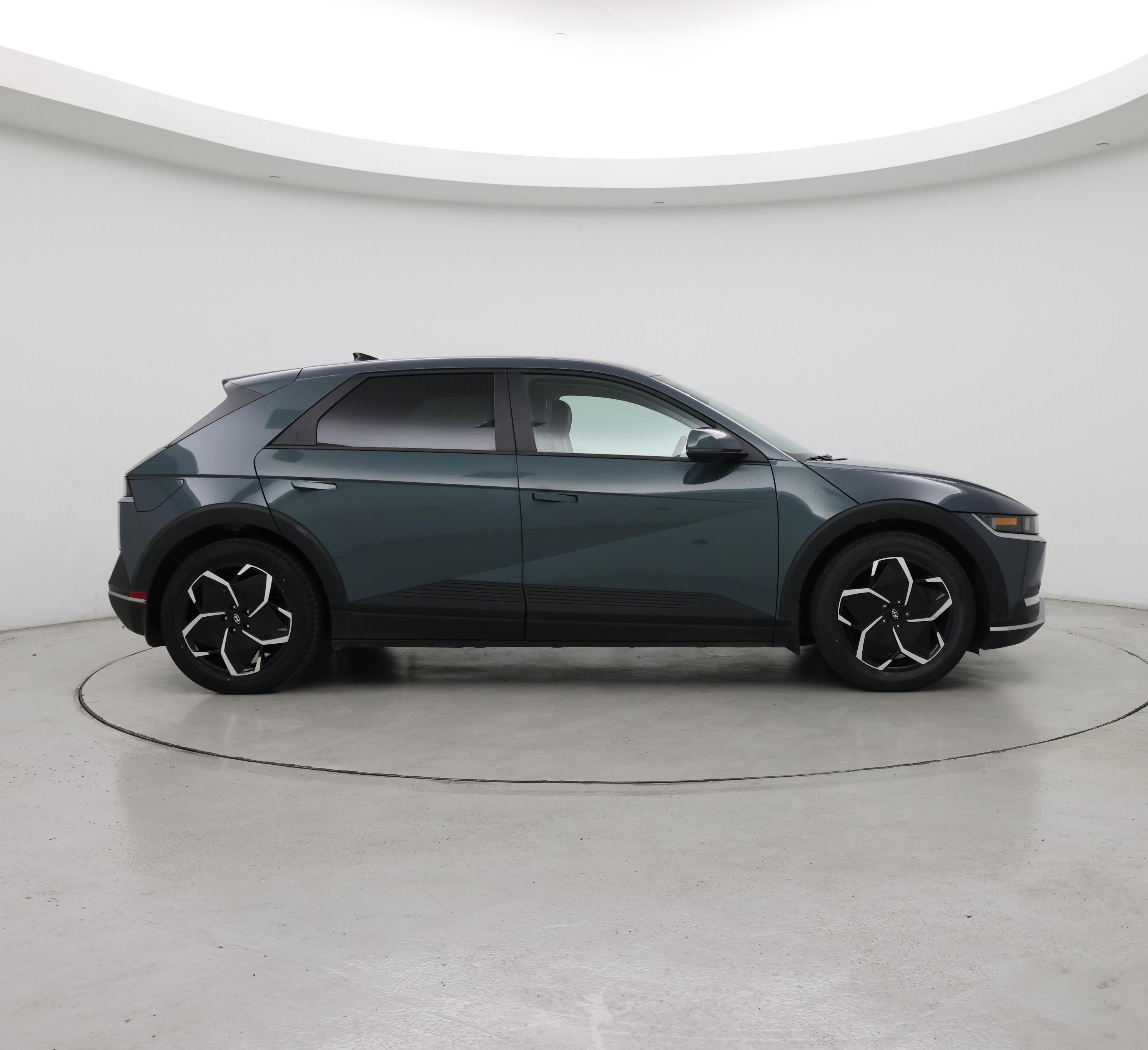 Thumbnail: 2023 Hyundai Ioniq 5 - 7