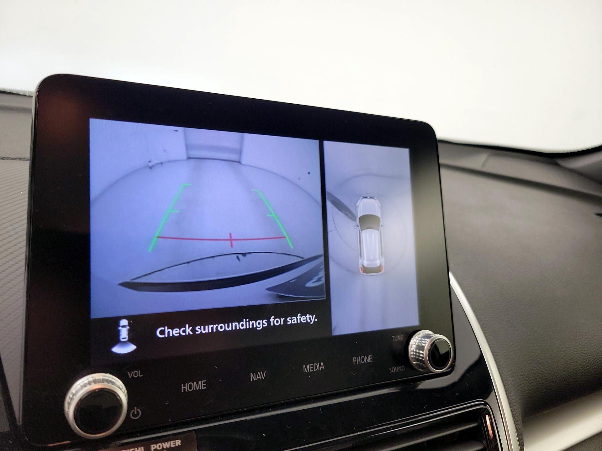 Thumbnail: 2022 Mitsubishi Eclipse Cross - 15