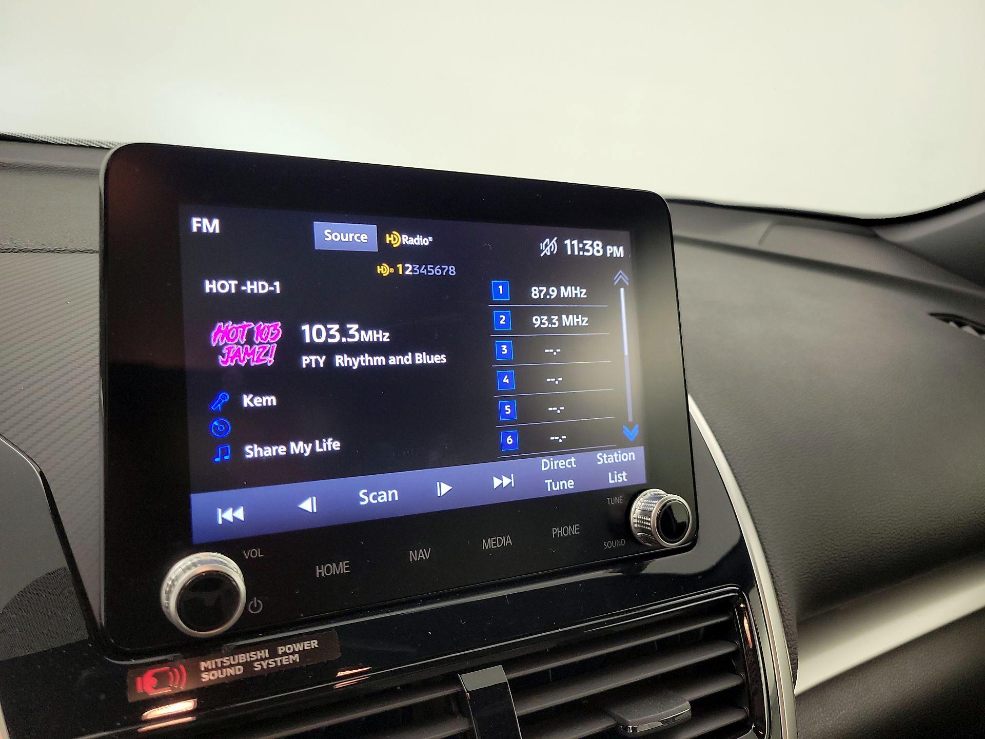 Thumbnail: 2022 Mitsubishi Eclipse Cross - 16