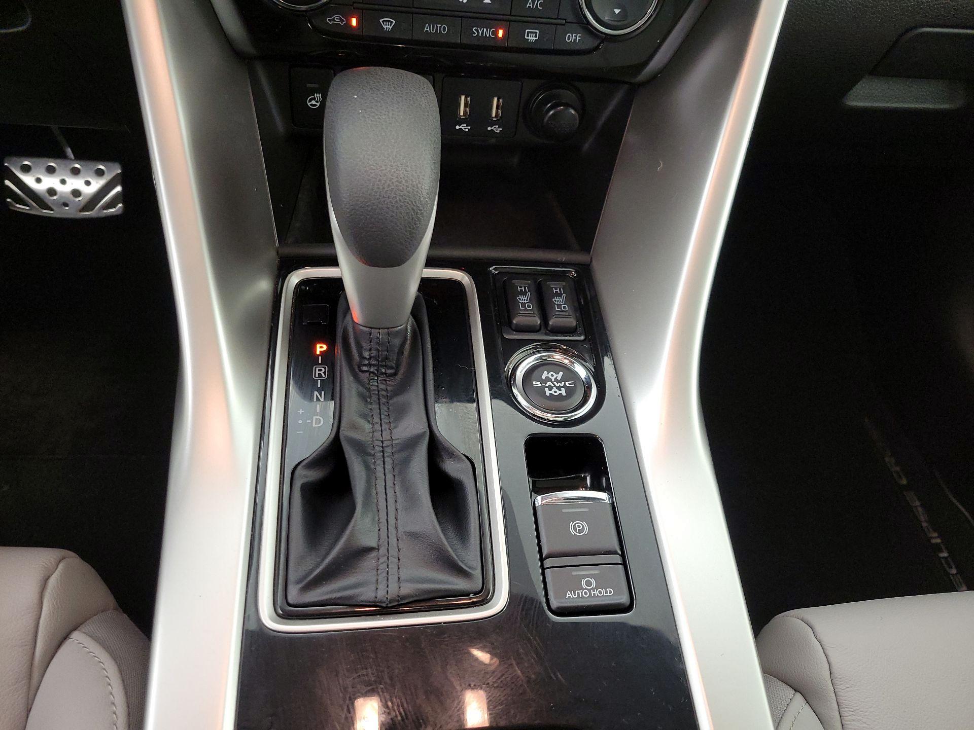 Thumbnail: 2022 Mitsubishi Eclipse Cross - 18