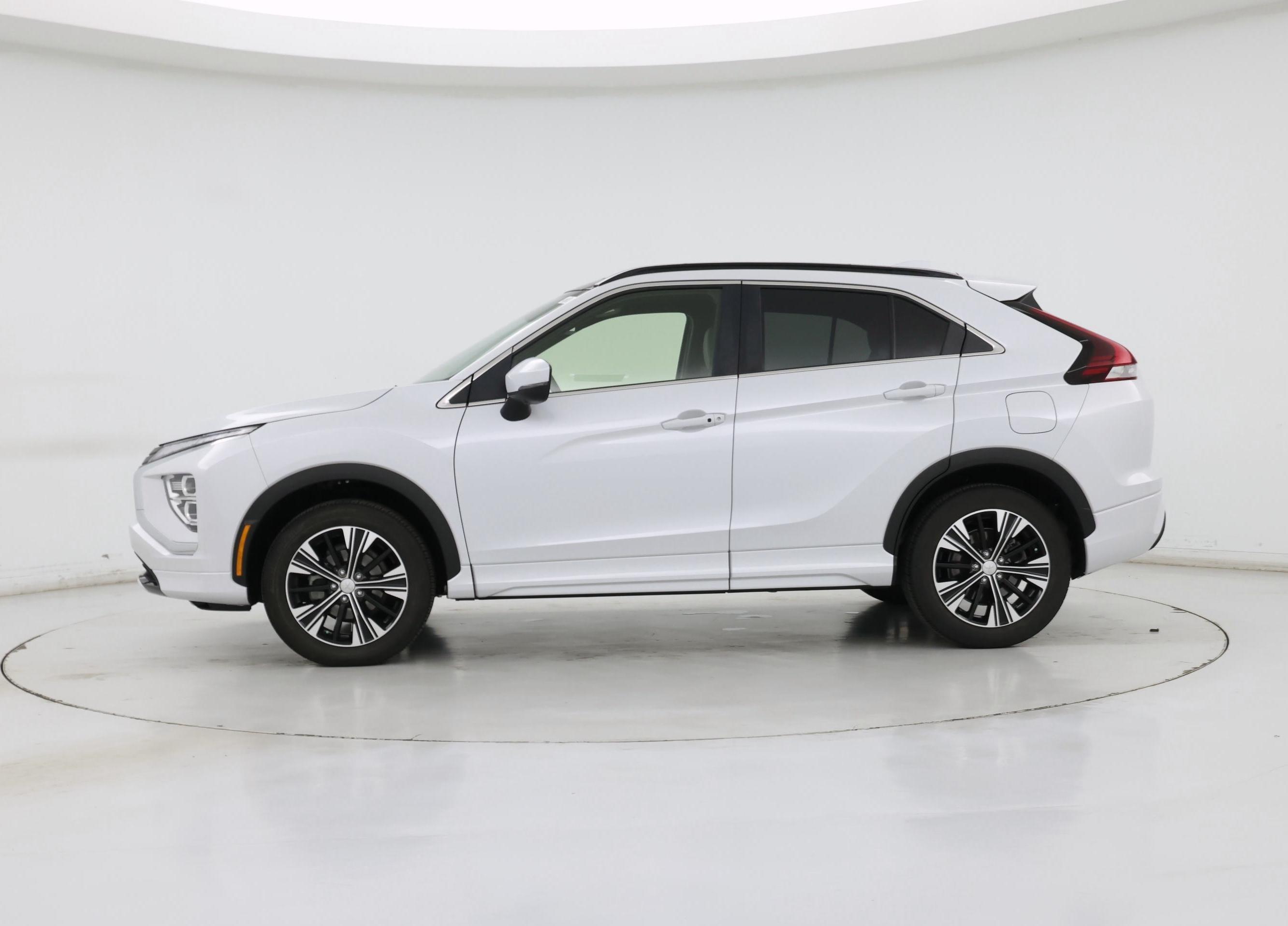 Thumbnail: 2022 Mitsubishi Eclipse Cross - 3