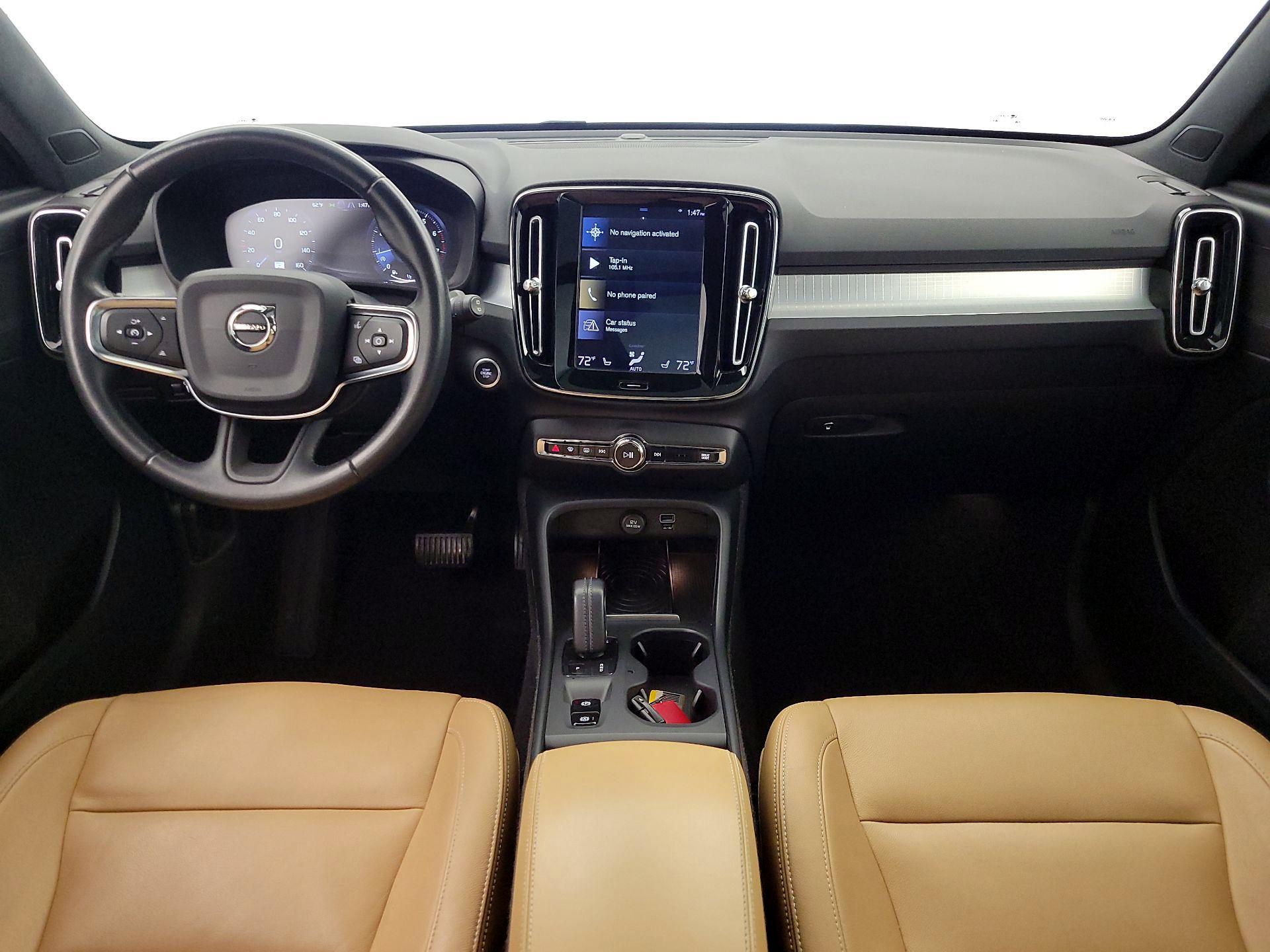 Thumbnail: 2019 Volvo XC40 - 9
