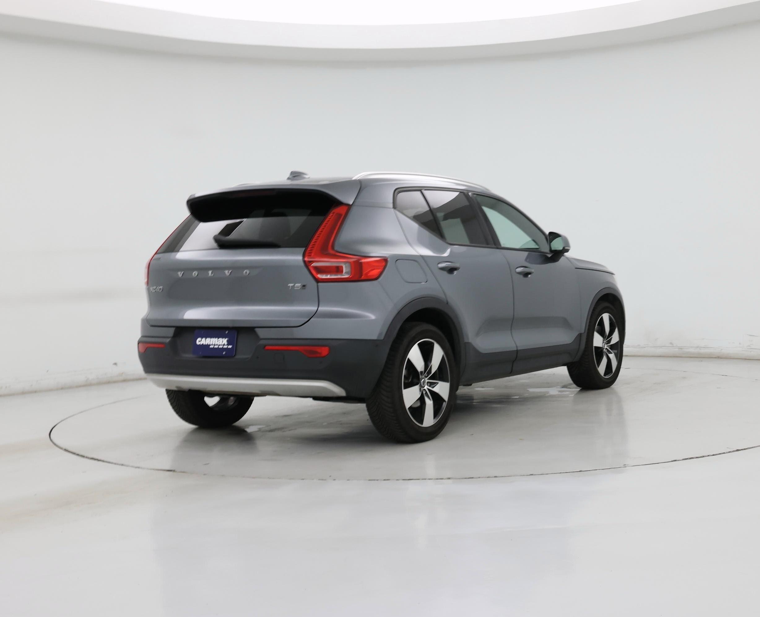 Thumbnail: 2019 Volvo XC40 - 8