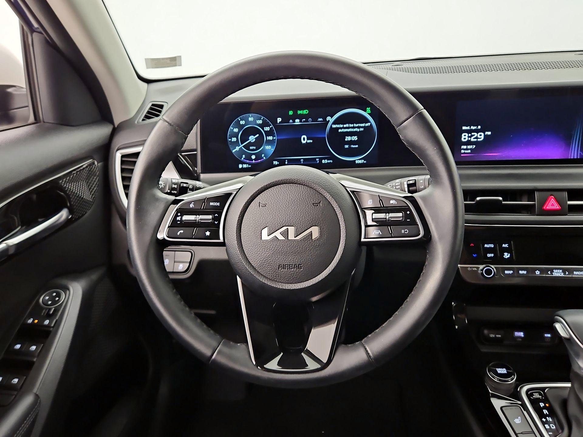 Thumbnail: 2024 Kia Seltos - 10