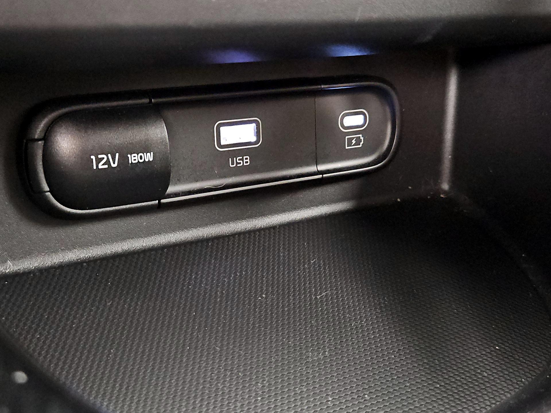 Thumbnail: 2024 Kia Seltos - 19