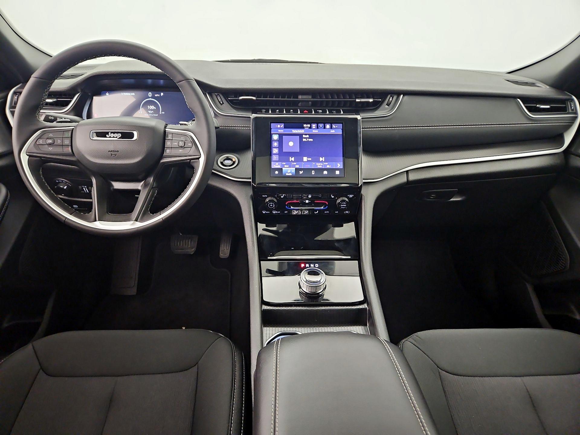 Thumbnail: 2025 Jeep Grand Cherokee - 9