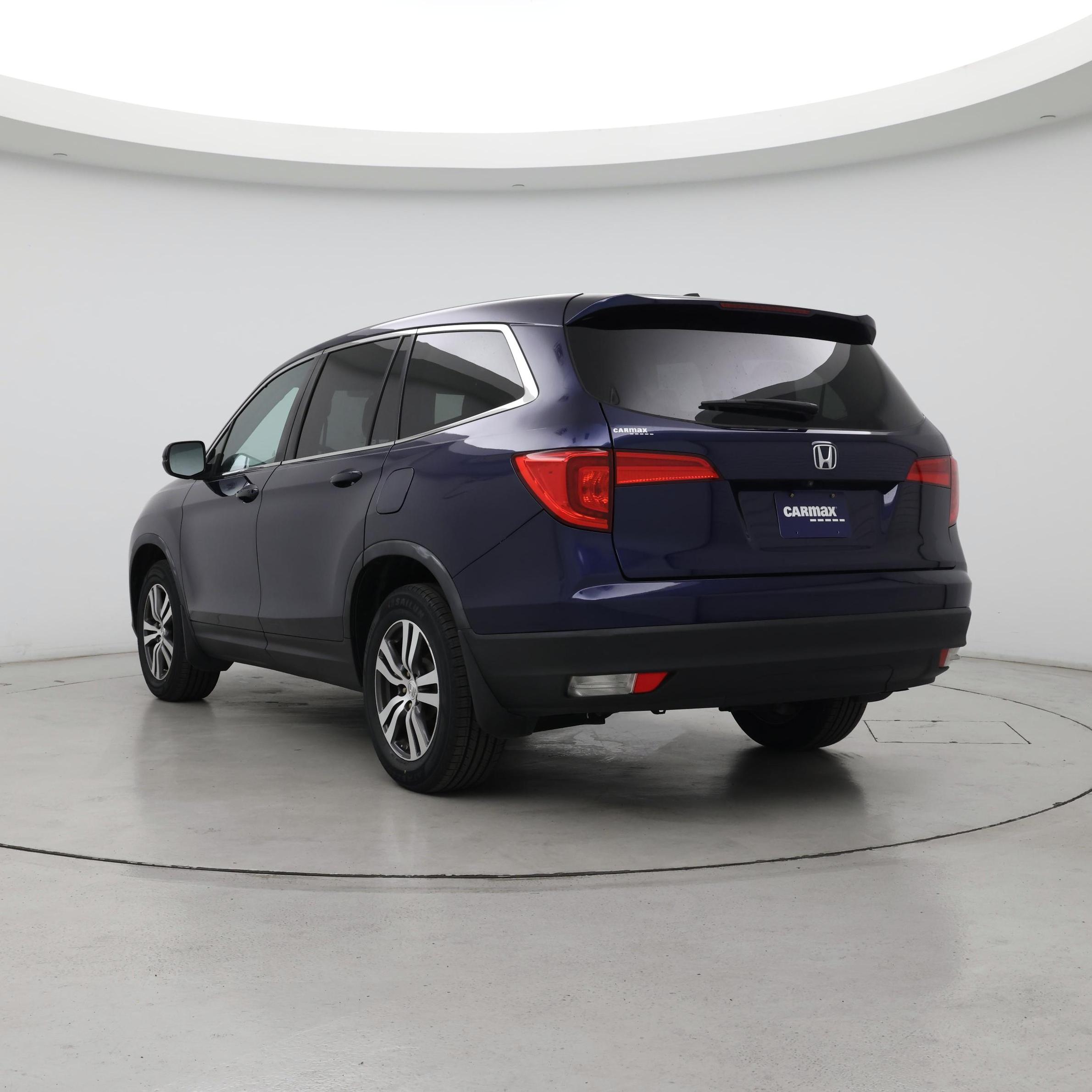 Thumbnail: 2016 Honda Pilot - 2