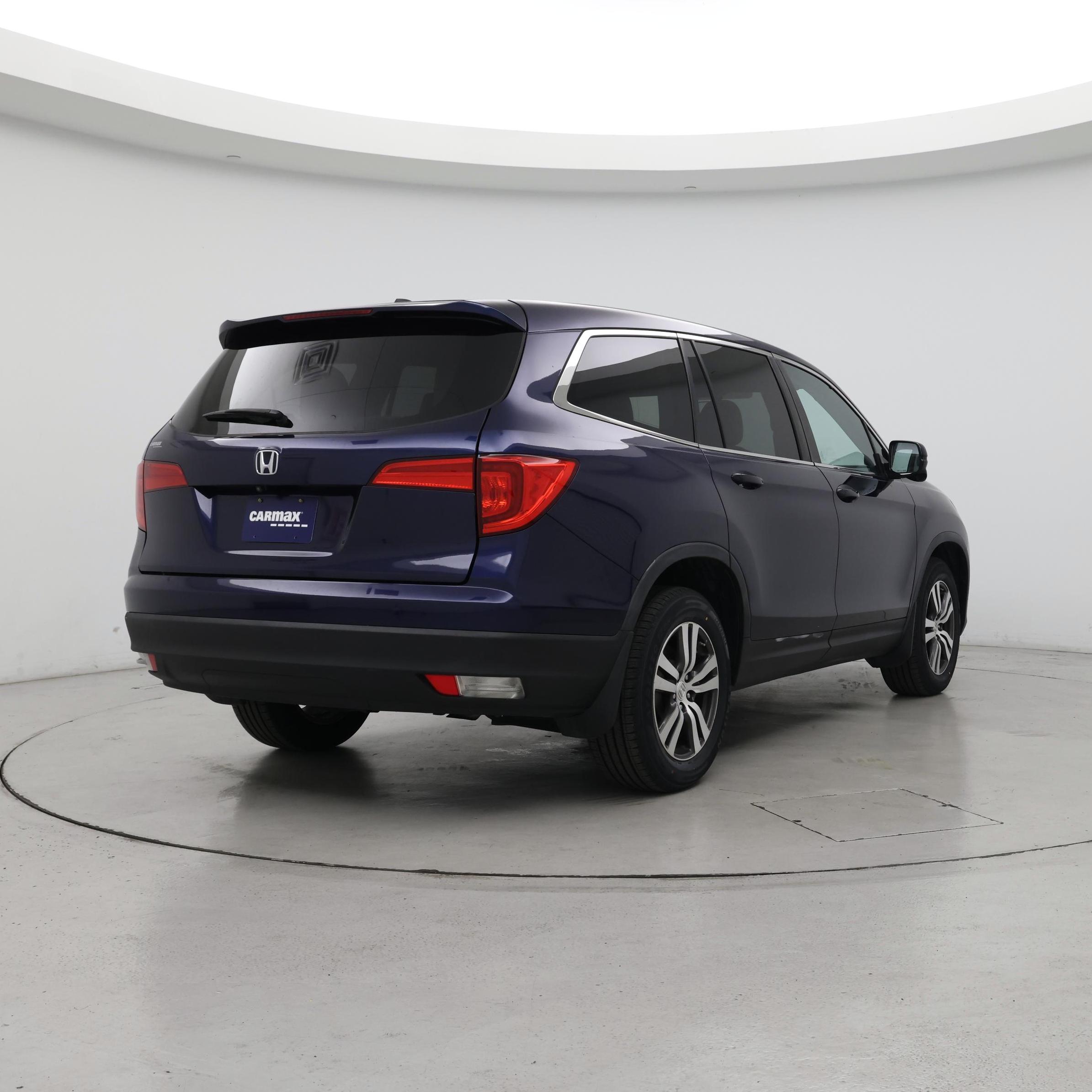 Thumbnail: 2016 Honda Pilot - 8