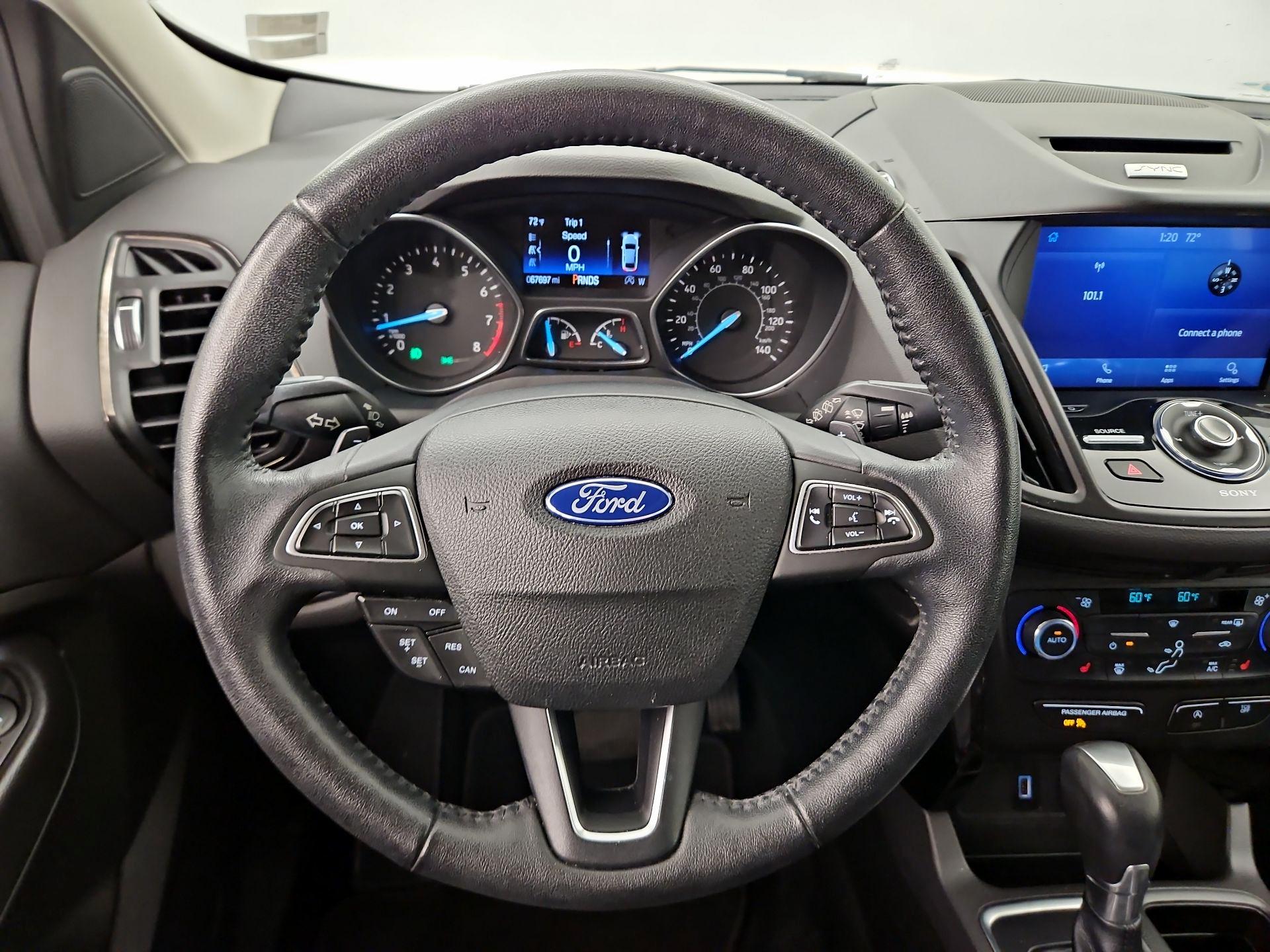 Thumbnail: 2017 Ford Escape - 10