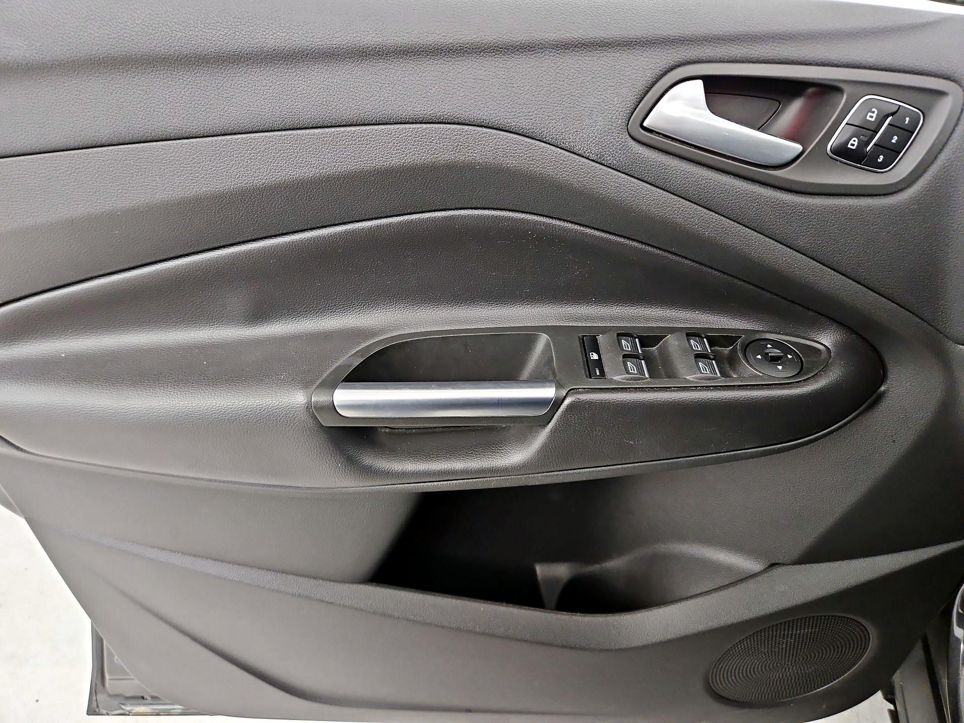 Thumbnail: 2017 Ford Escape - 12