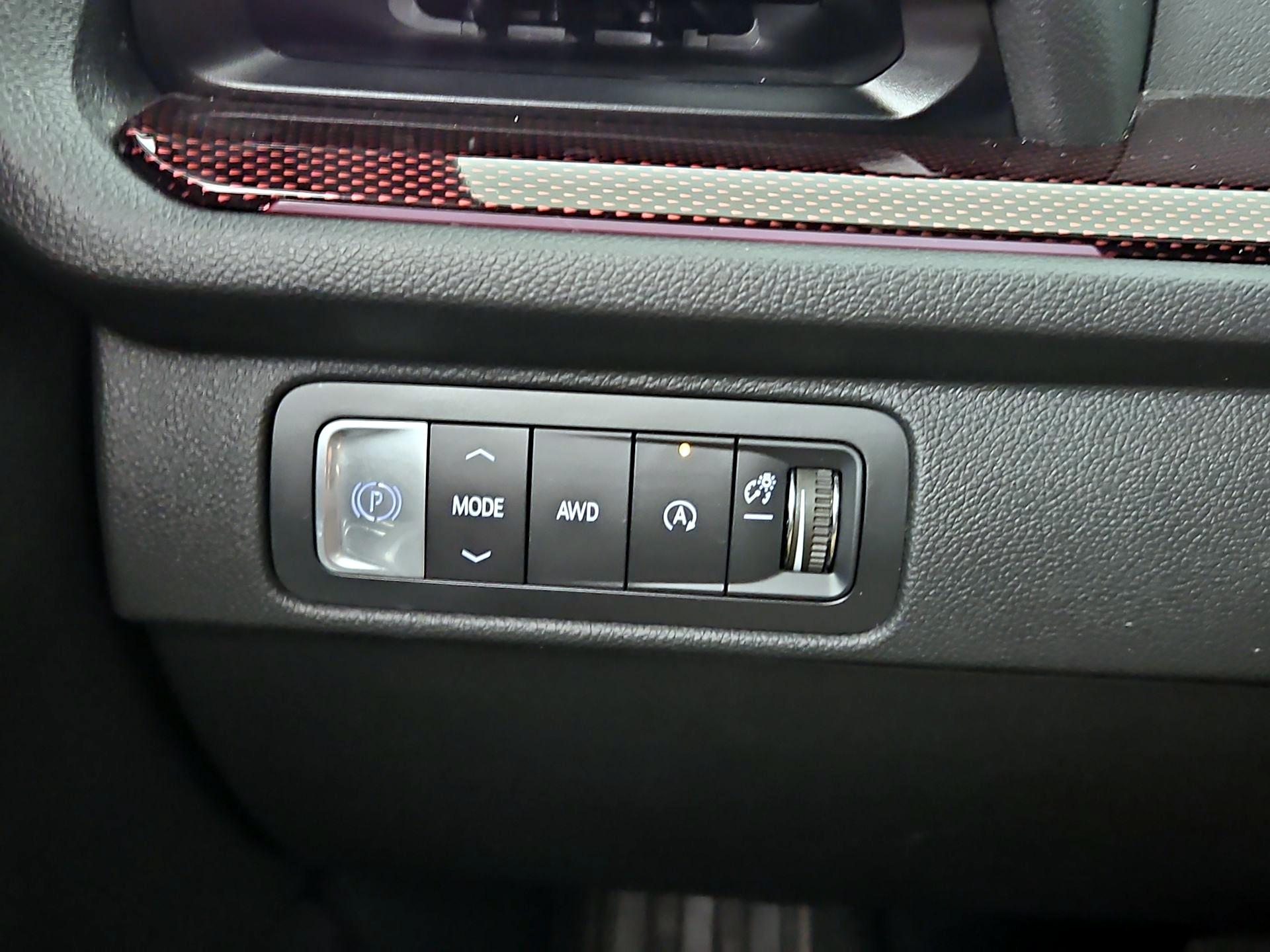 Thumbnail: 2024 Chevrolet Traverse - 13