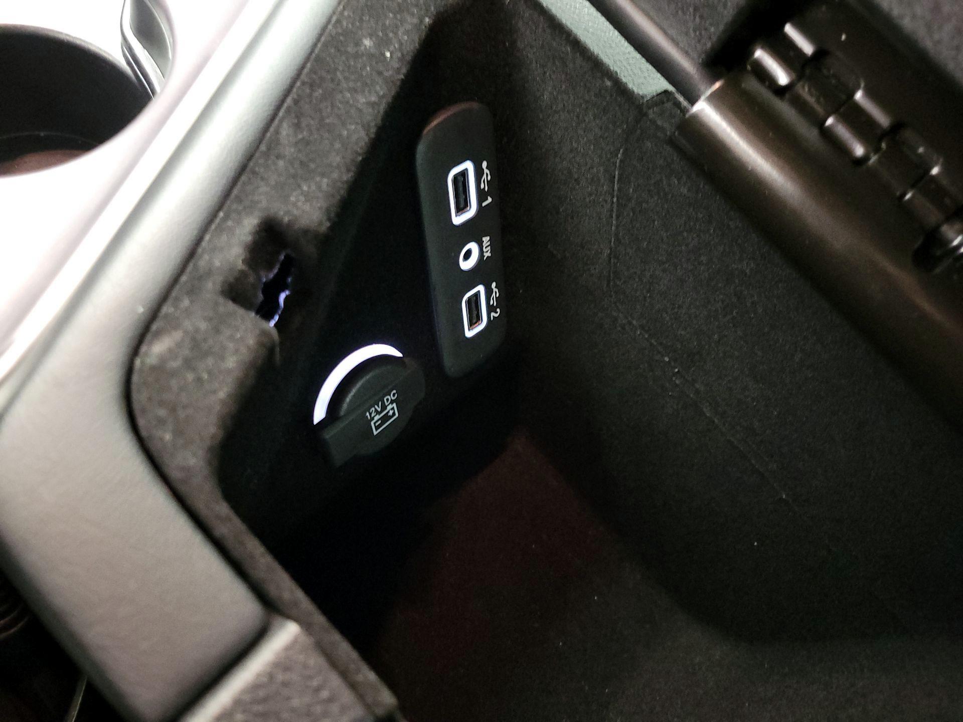 Thumbnail: 2021 Dodge Challenger - 18