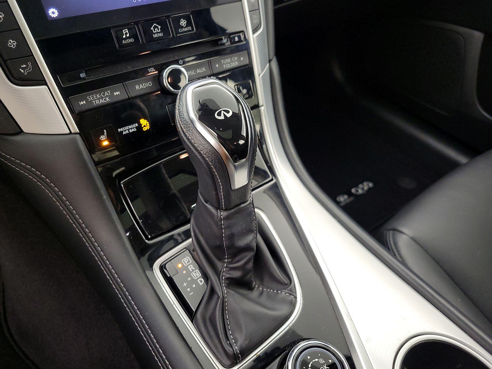 Thumbnail: 2019 INFINITI Q50 - 18