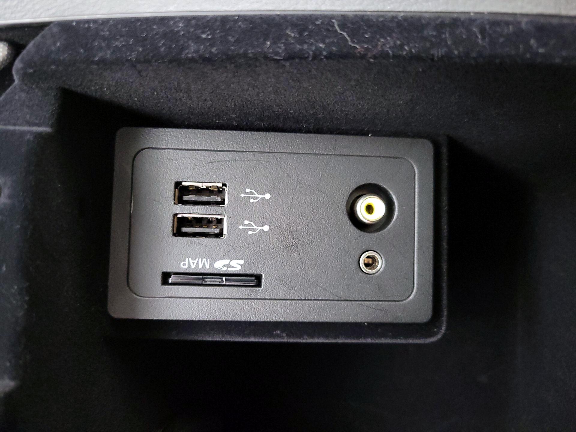 Thumbnail: 2019 INFINITI Q50 - 19