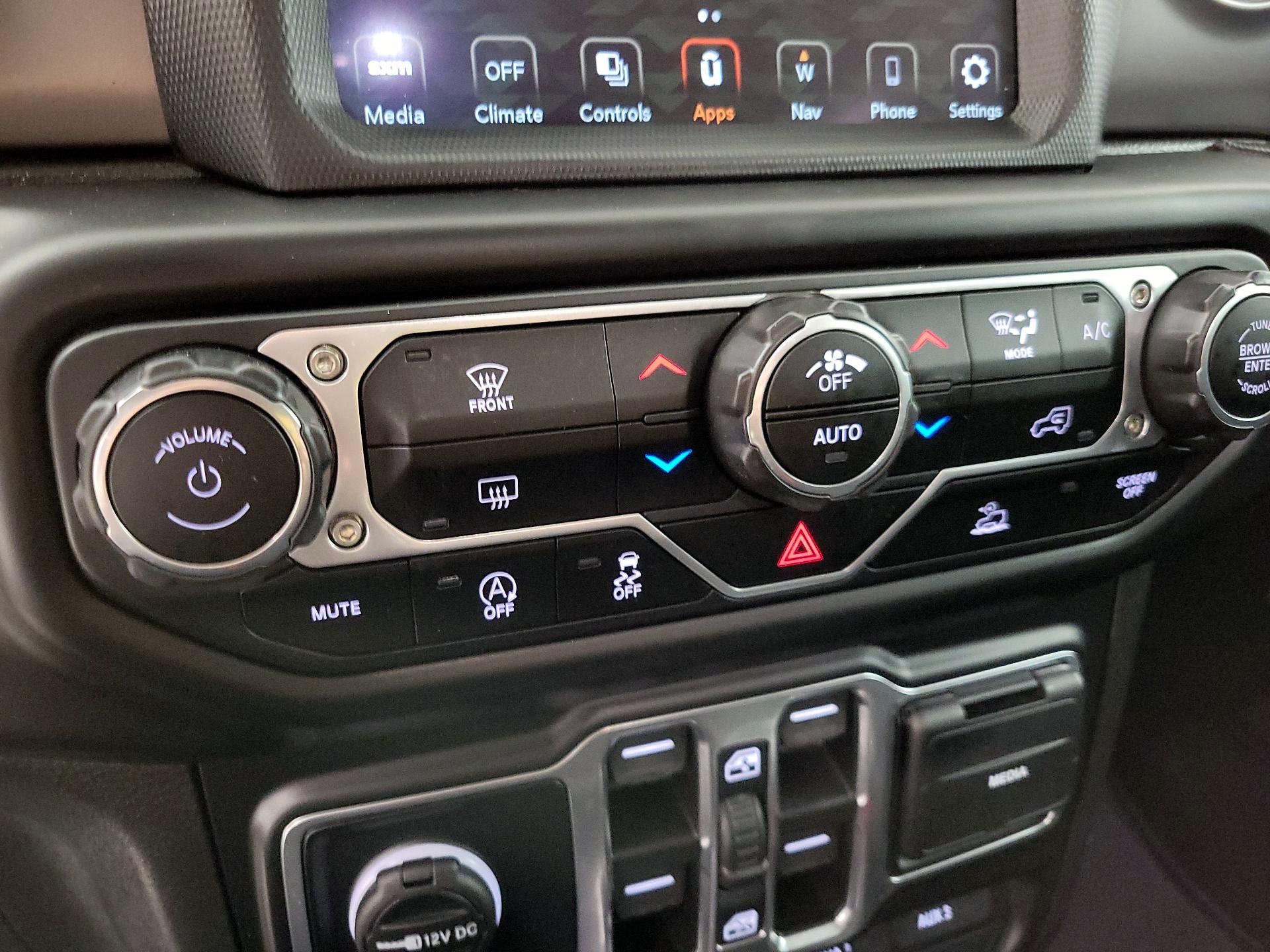 Thumbnail: 2021 Jeep Wrangler - 16