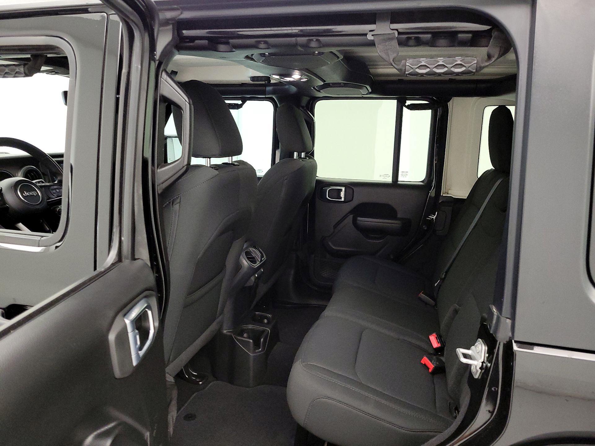 Thumbnail: 2021 Jeep Wrangler - 19
