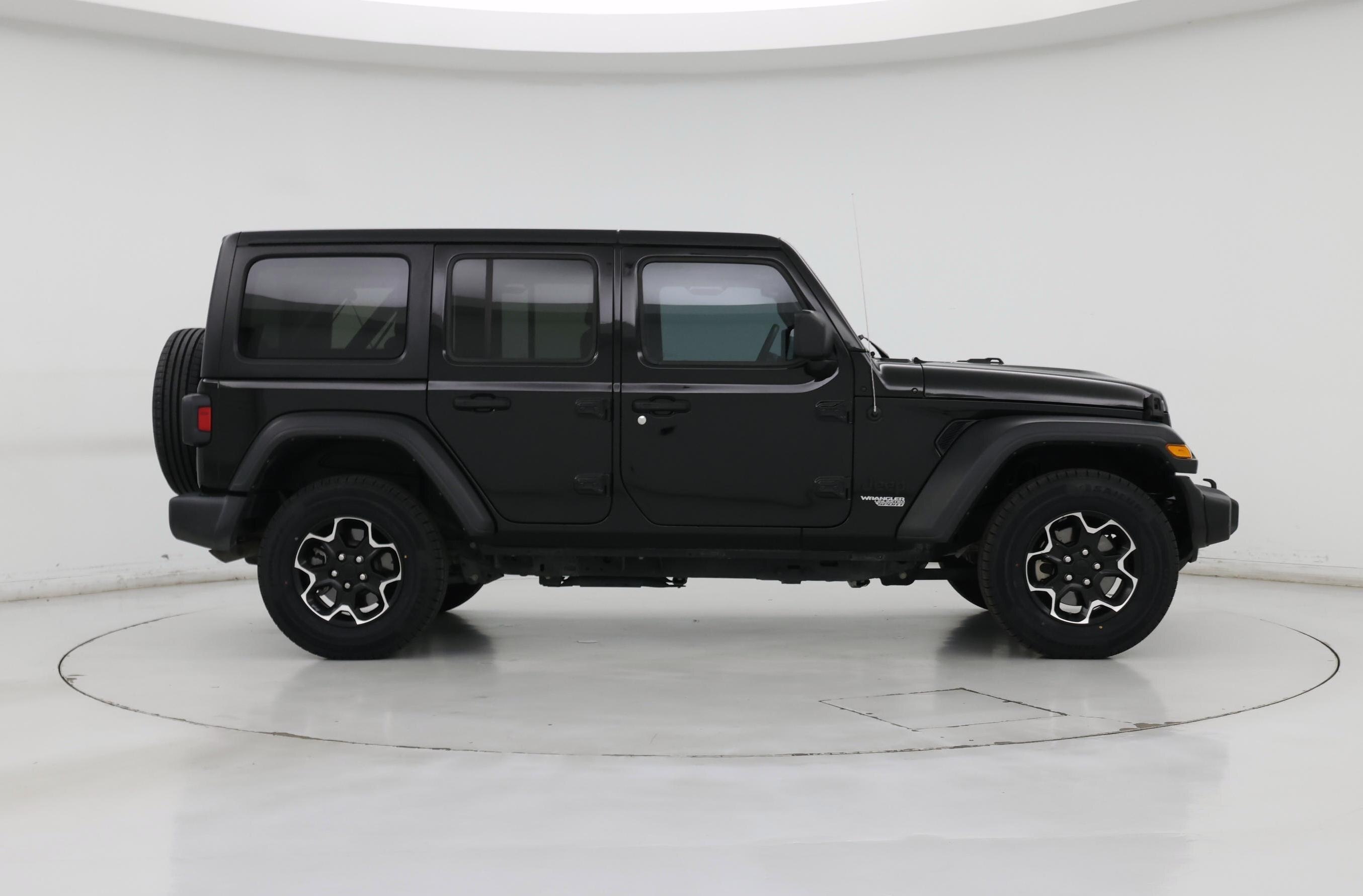 Thumbnail: 2021 Jeep Wrangler - 7